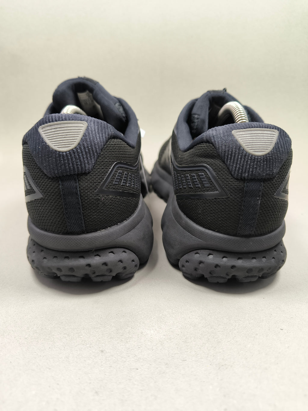 Brooks Ghost 12 . Size : EUR  42 | Premium