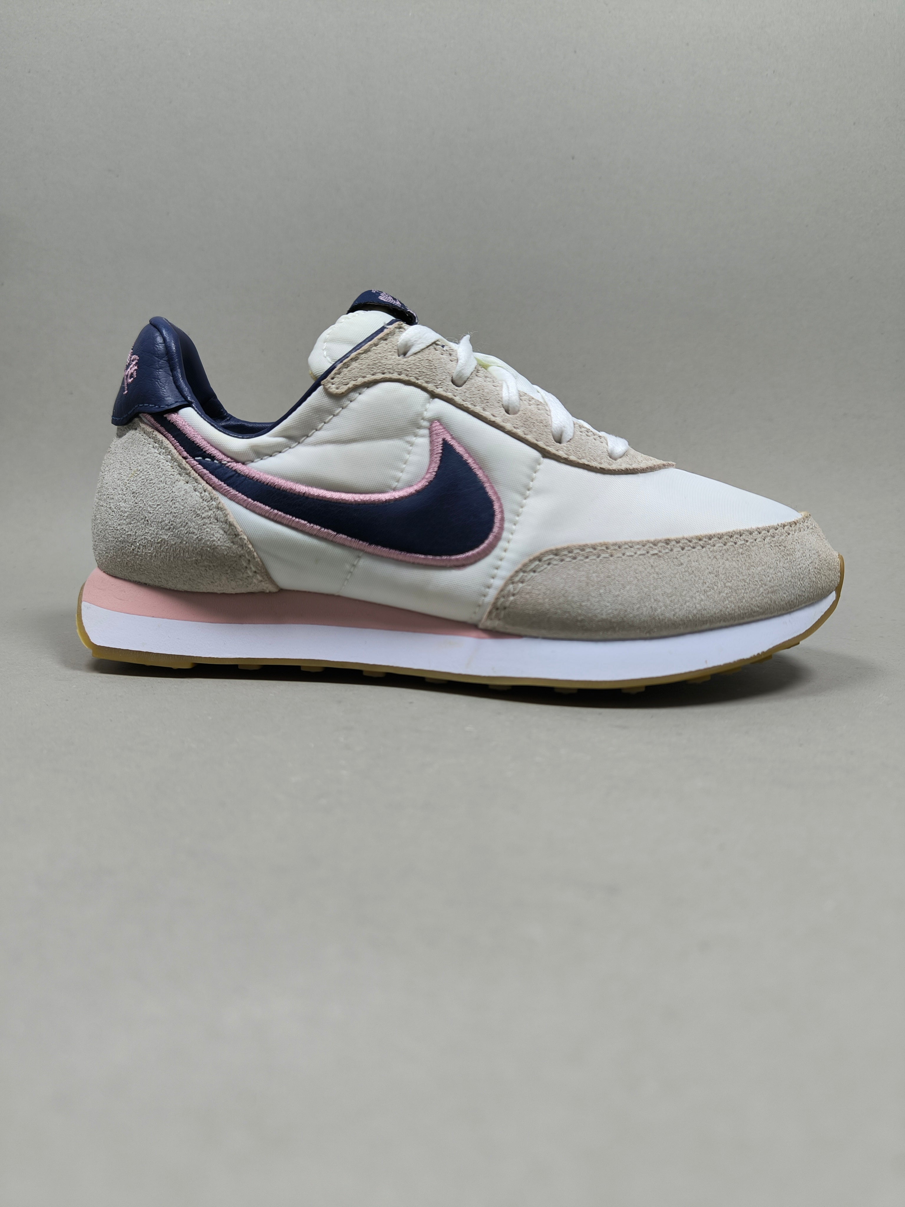 Nike Waffle . Size : EUR  33 | Premium+