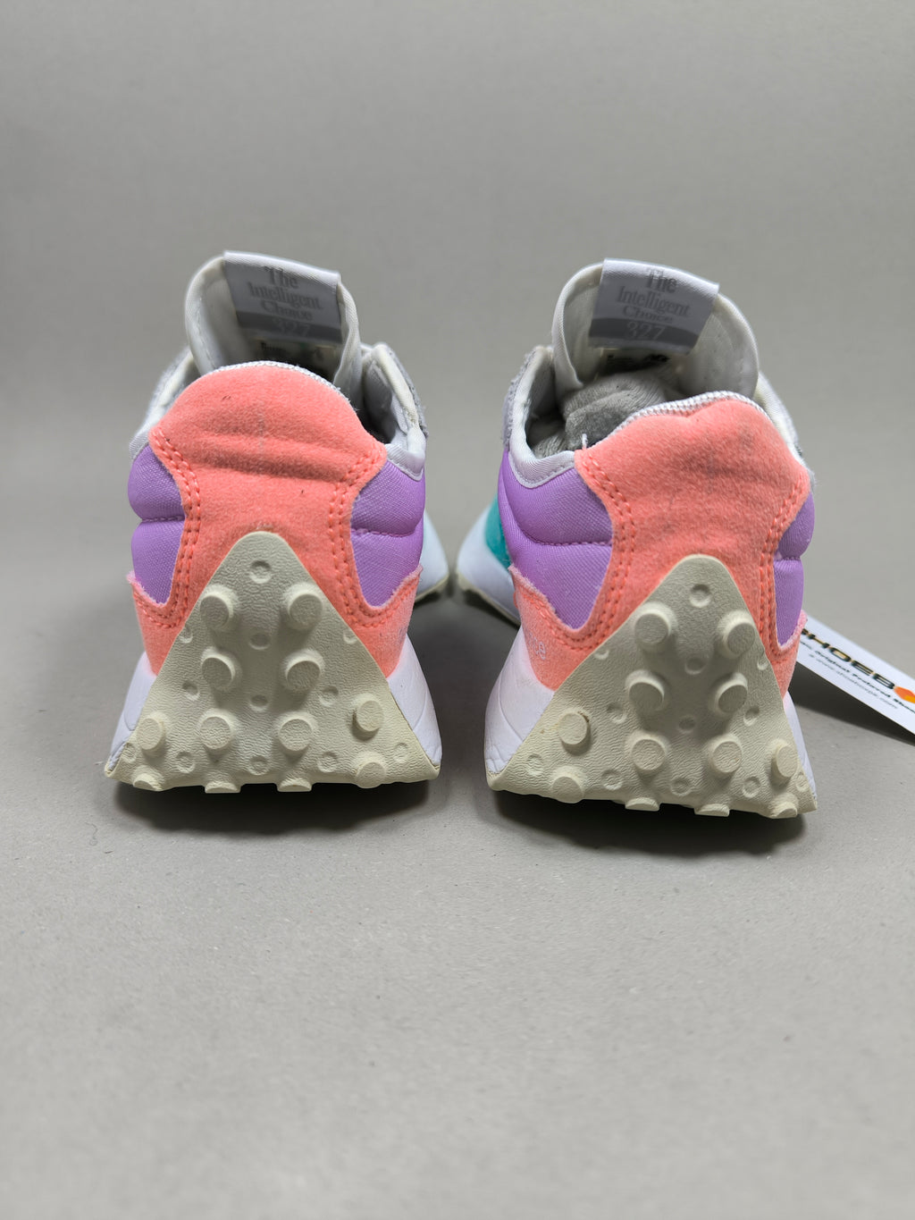 New Balance 327 . Size : EUR  32 | Premium