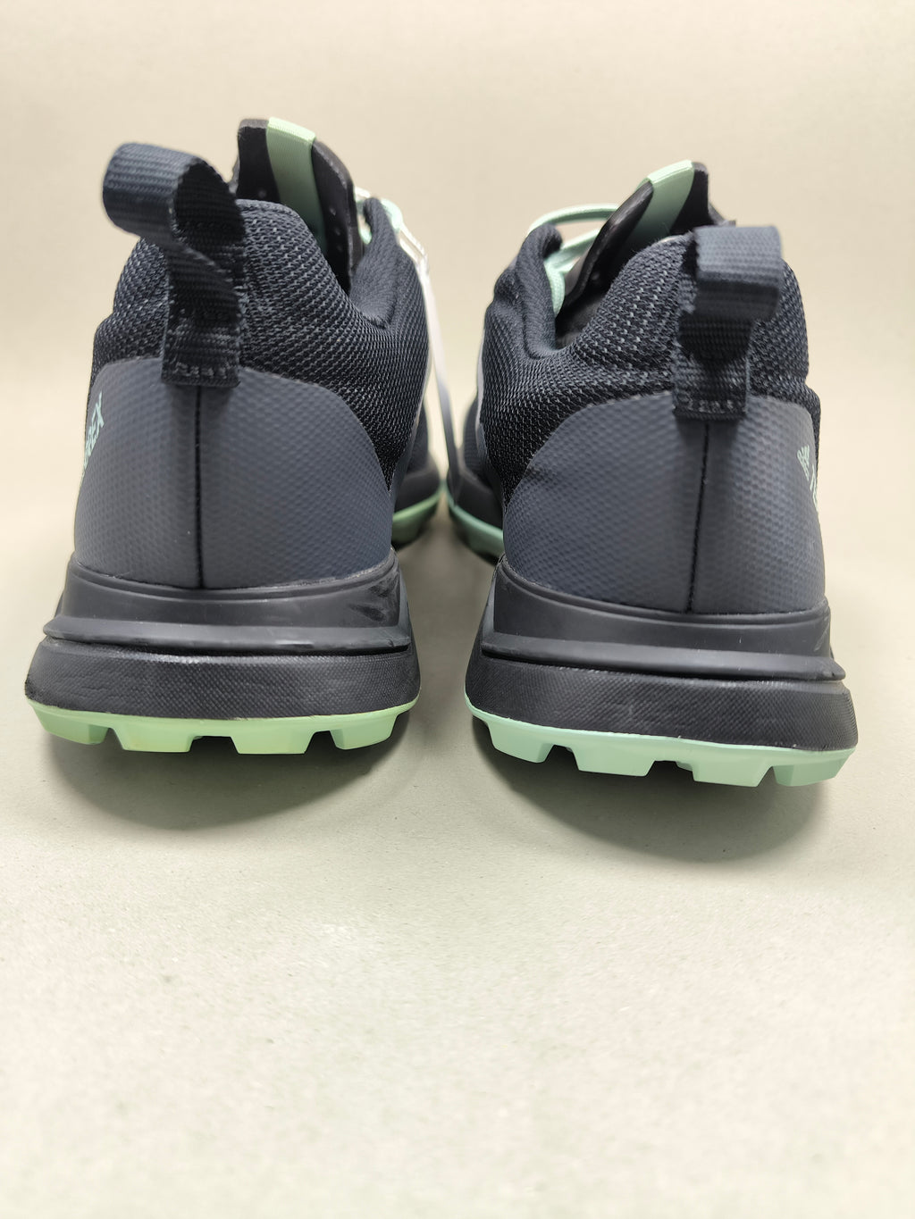 Adidas Terrex . Size : EUR  42 | Premium+