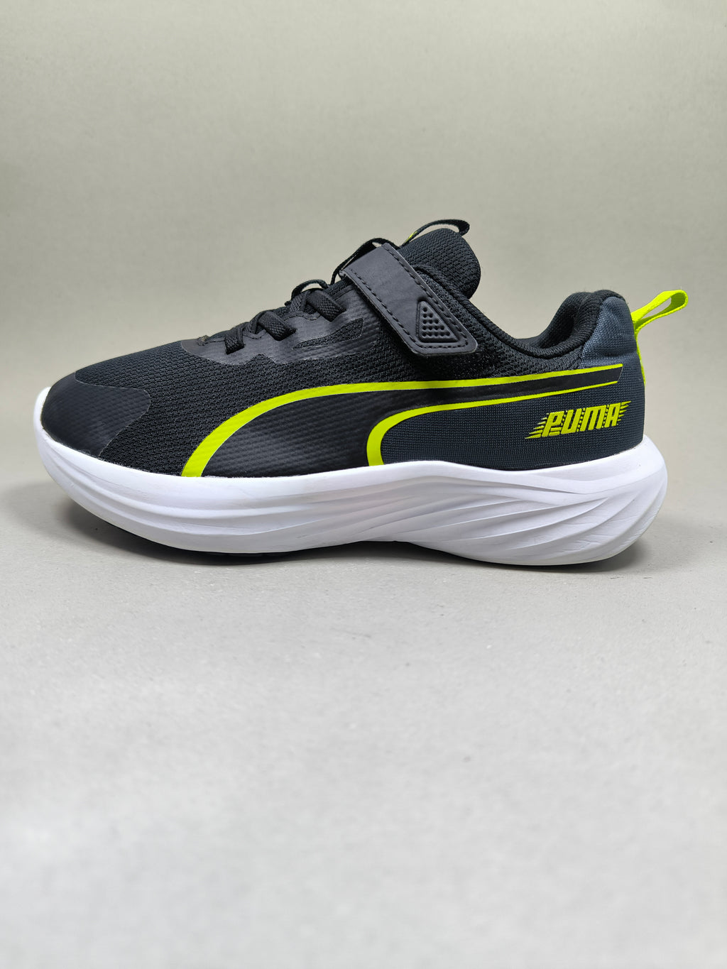 Puma Speed Monster . Size : EUR  34 | Premium