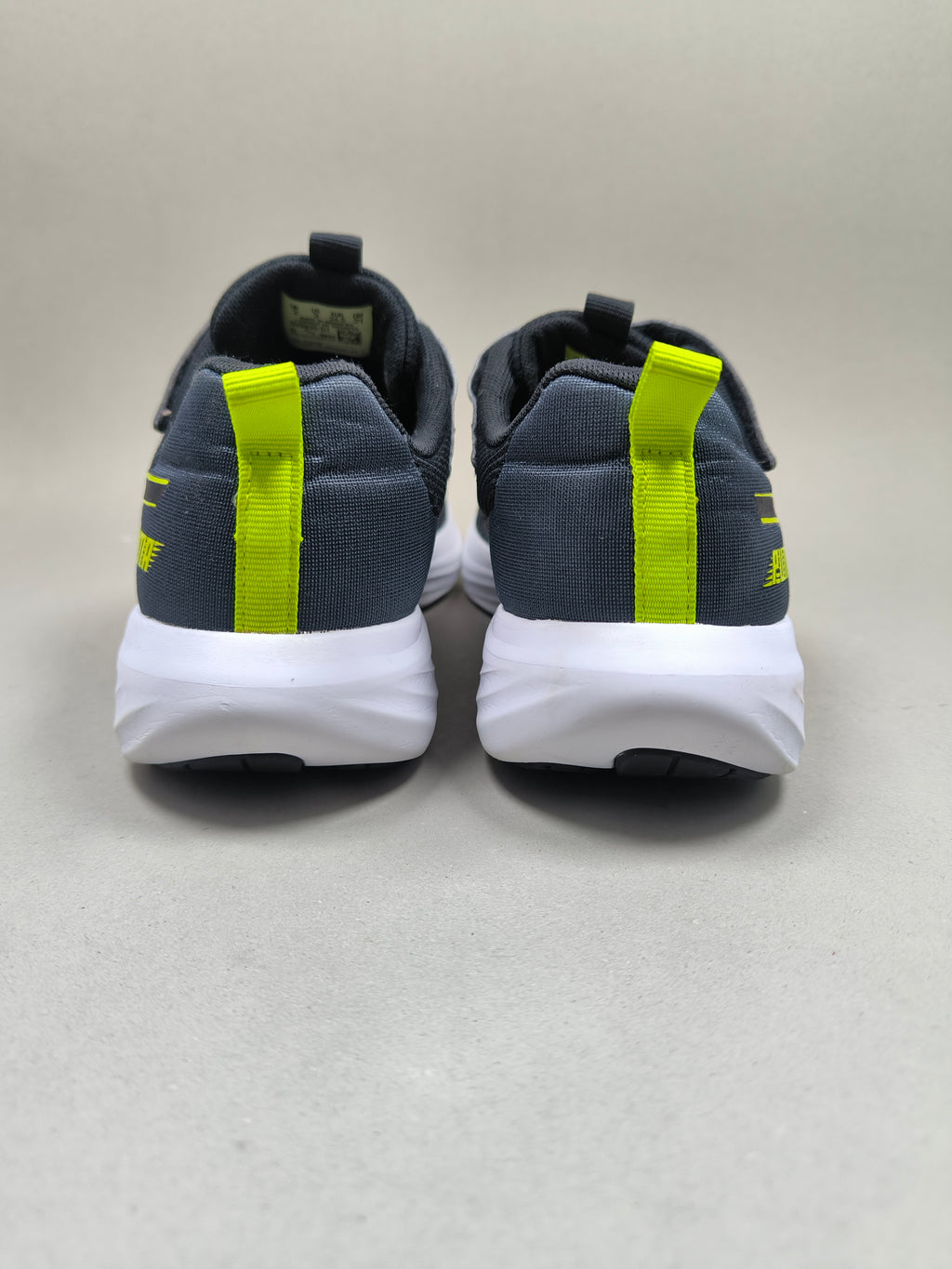 Puma Speed Monster . Size : EUR  34 | Premium