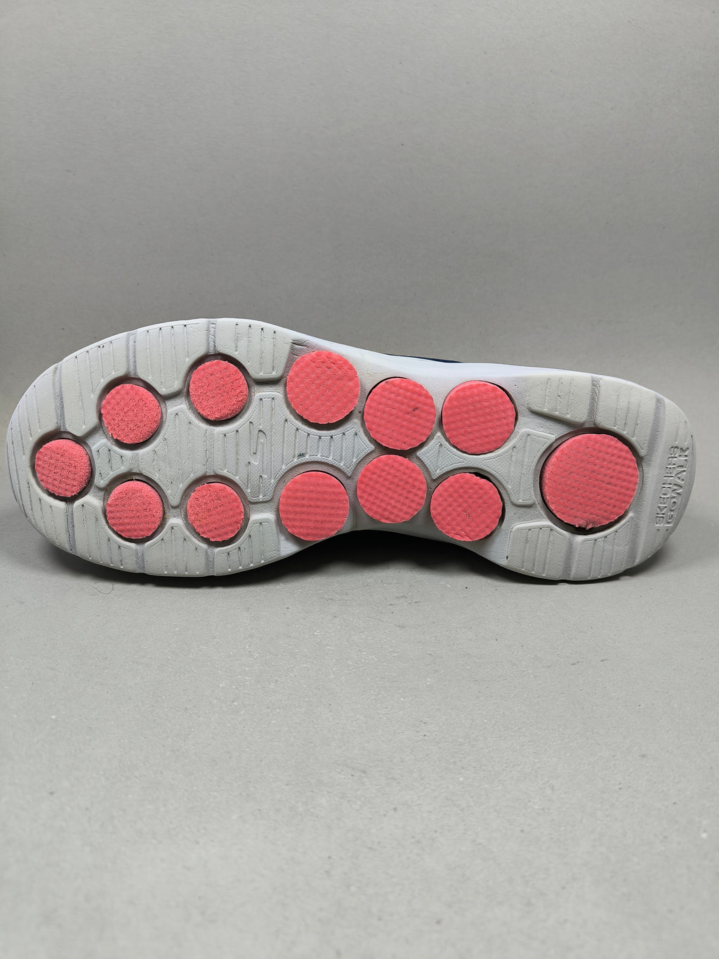 Skechers Go Walk 7 Slip ins . Size : EUR  46 | Premium