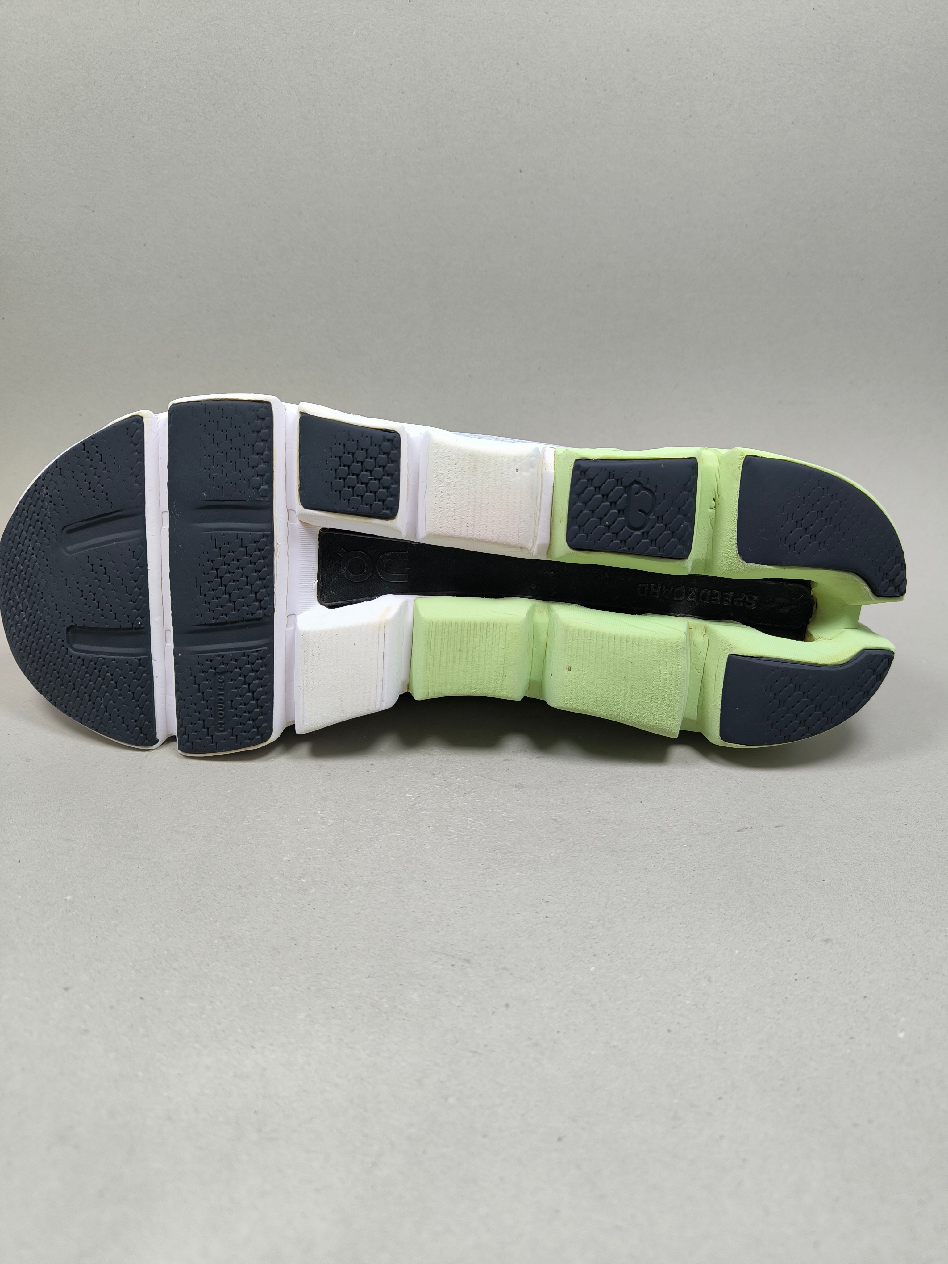 On Cloud Flyer 4 . Size : EUR  46 | Excellent+