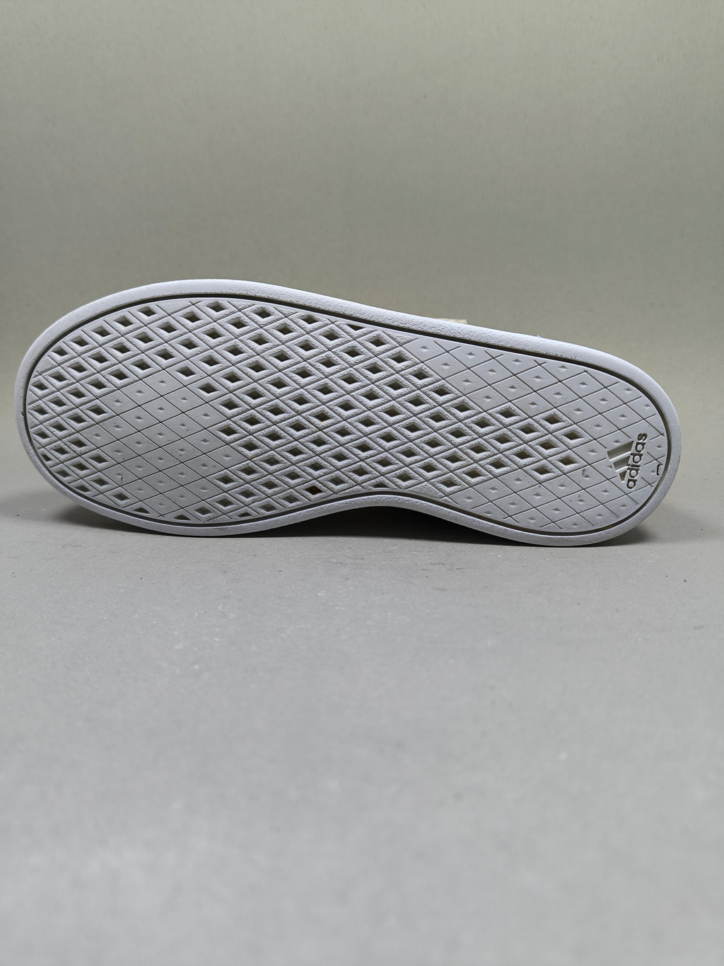 Adidas break net . Size : EUR  34 | Excellent+