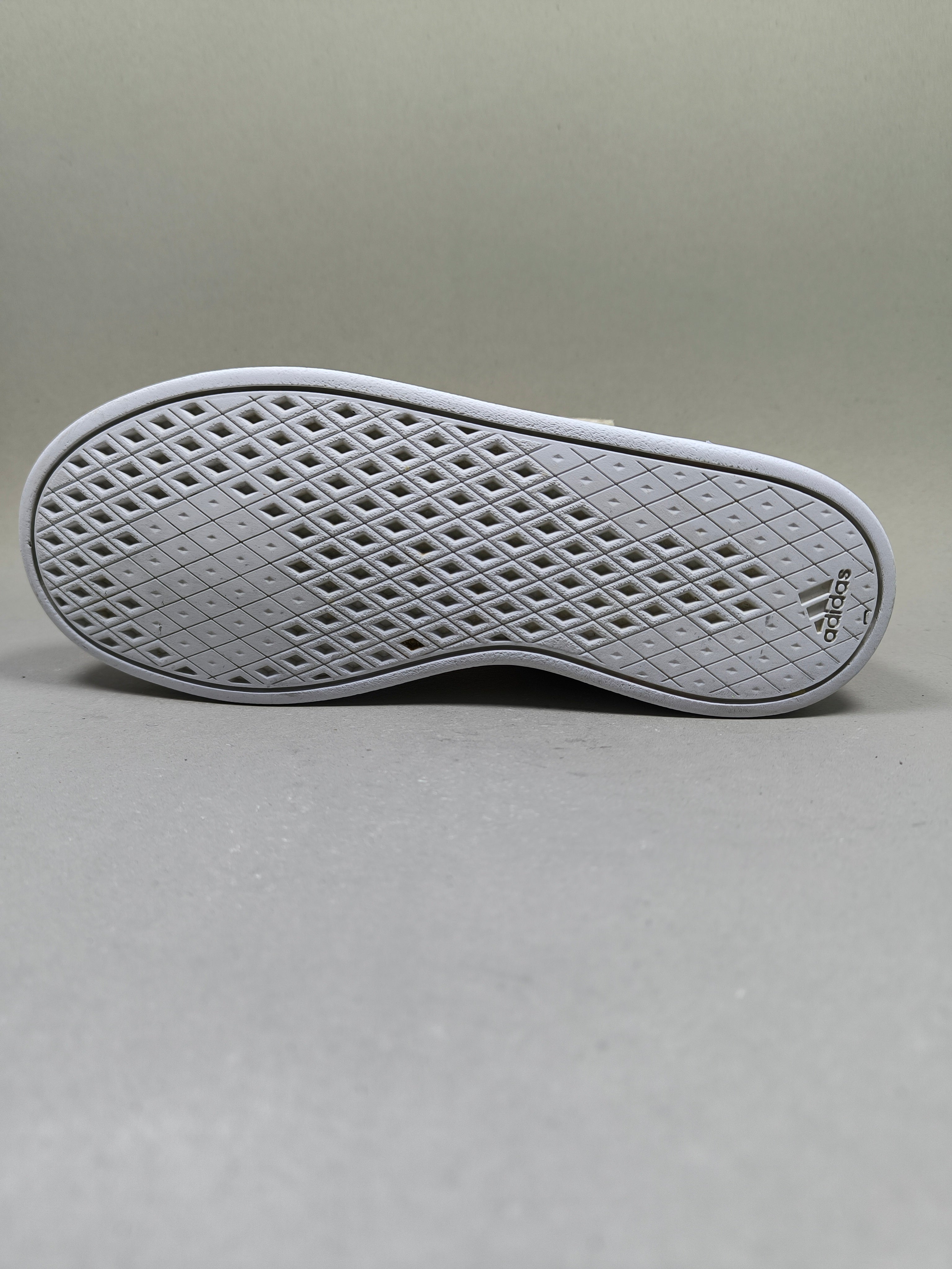 Adidas break net . Size : EUR  34 | Excellent+