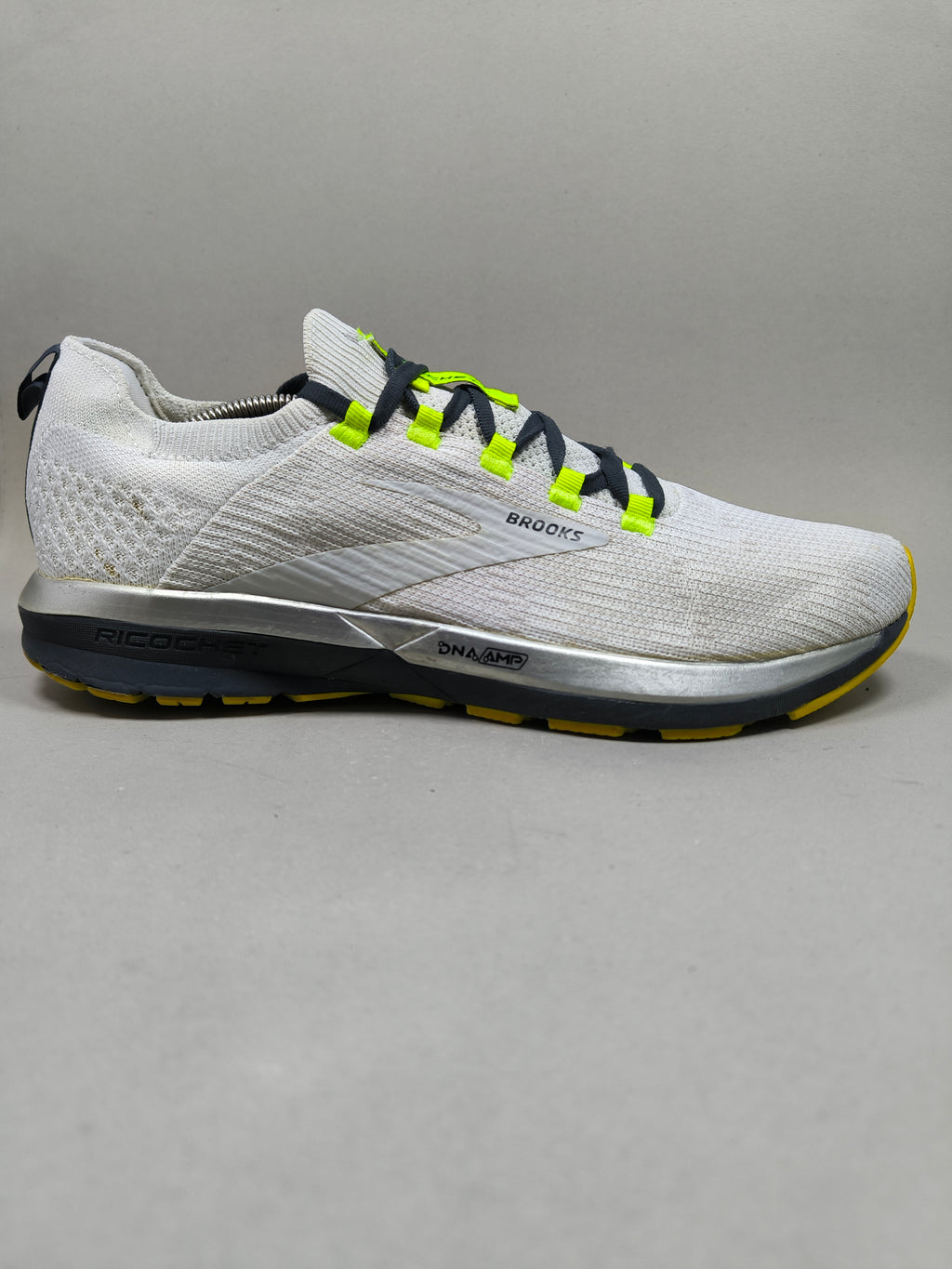 Brooks Ricochet . Size : EUR  45 | Premium