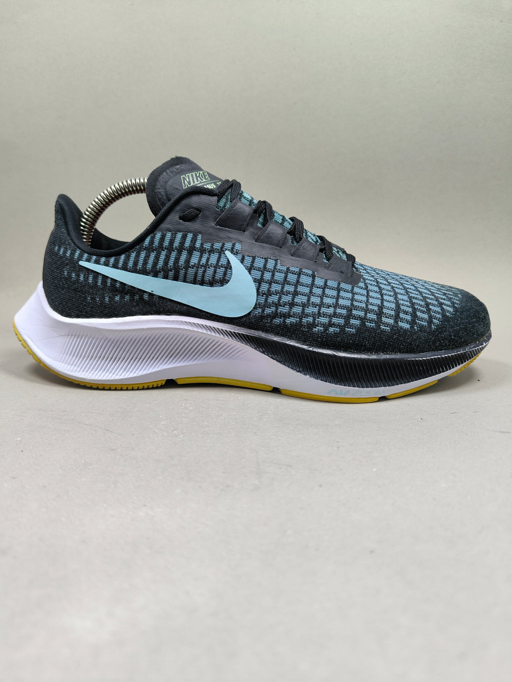 Nike Zoom Pegasus 37 . Size : EUR  39 | Premium