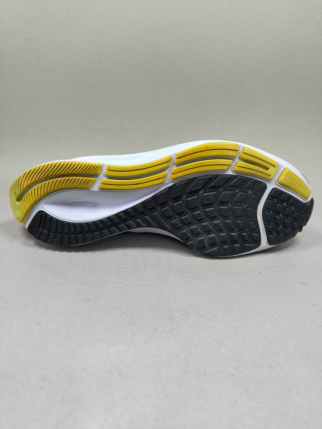 Nike Zoom Pegasus 37 . Size : EUR  39 | Premium