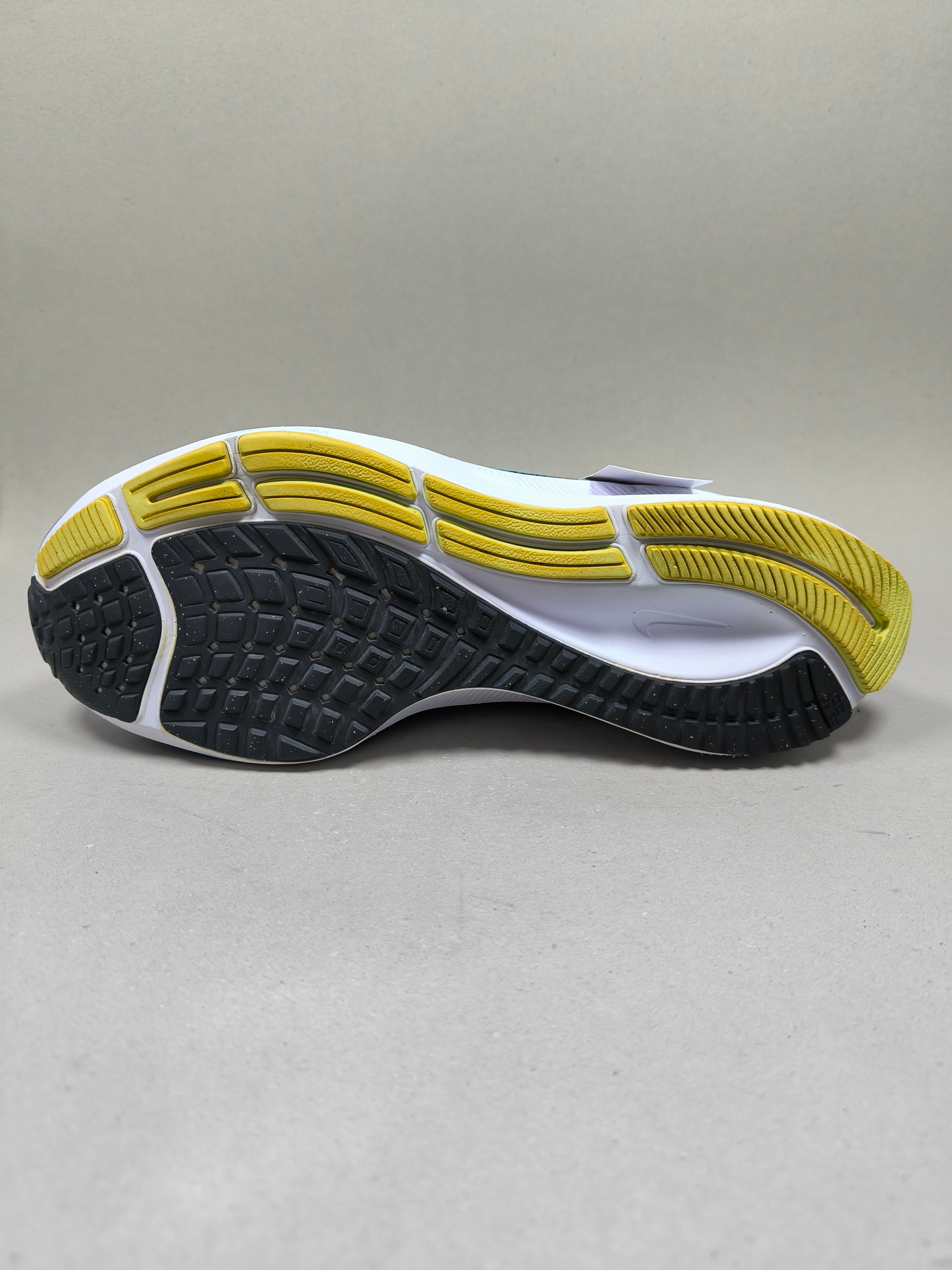 Nike Zoom Pegasus 37 . Size : EUR  39 | Premium