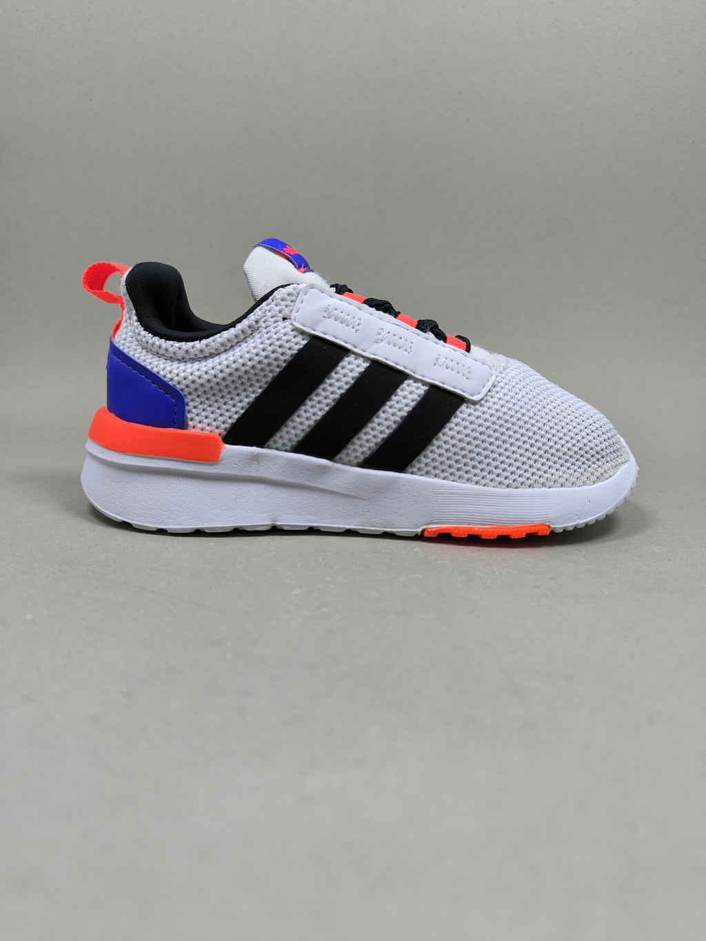 Adidas TR 21 . Size : EUR  27 | Premium