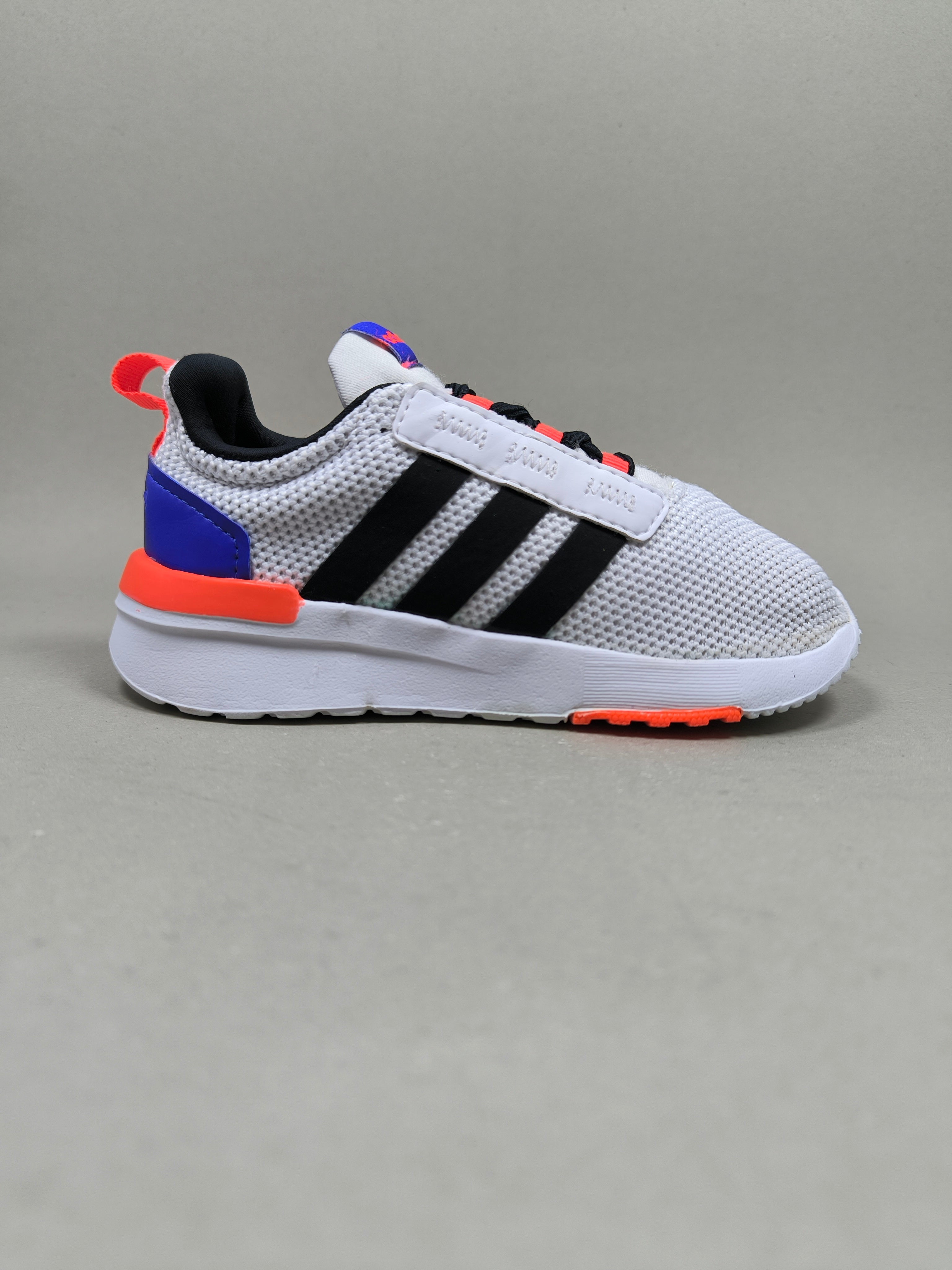 Adidas TR 21 . Size : EUR  27 | Premium