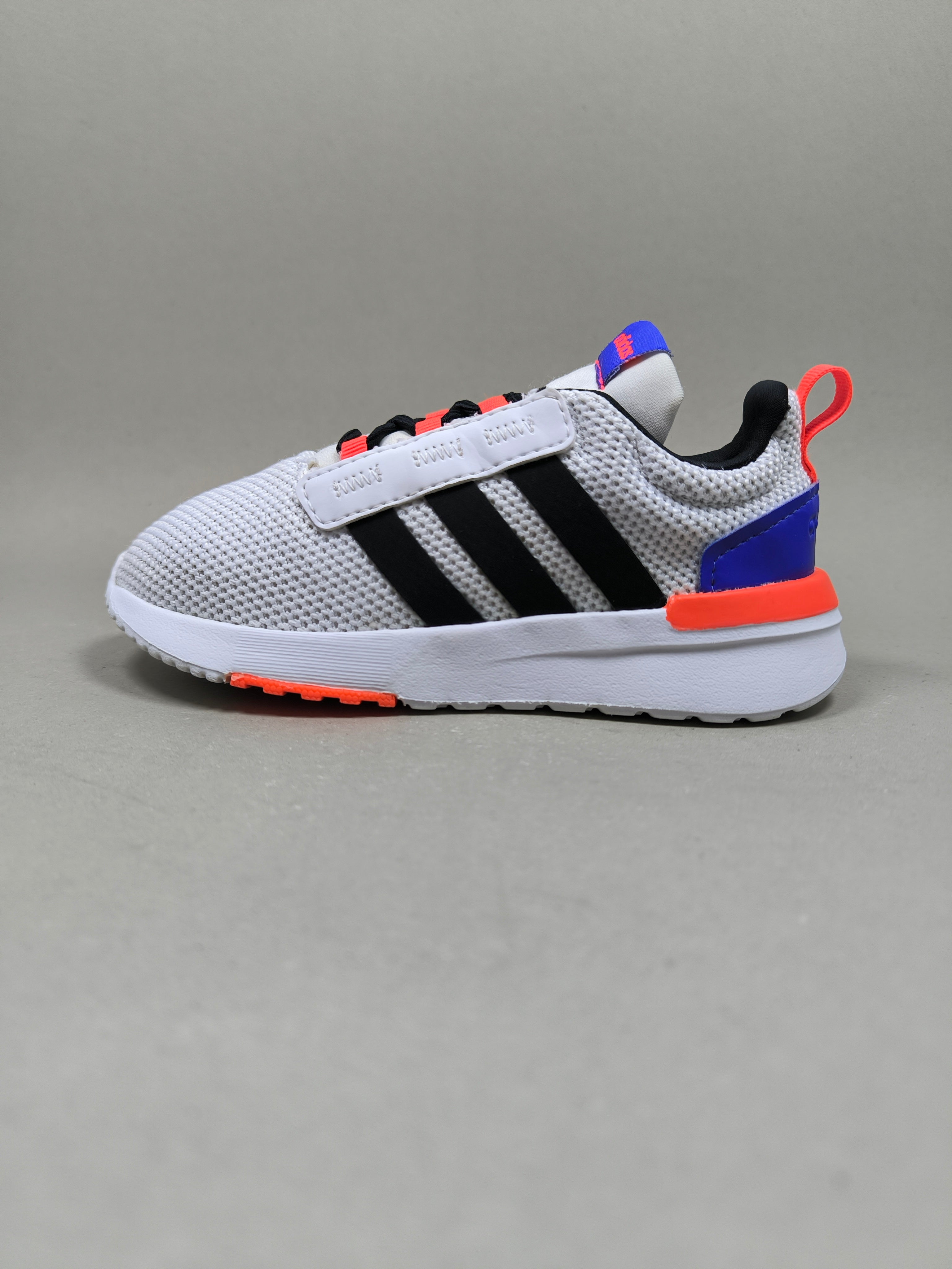 Adidas TR 21 . Size : EUR  27 | Premium
