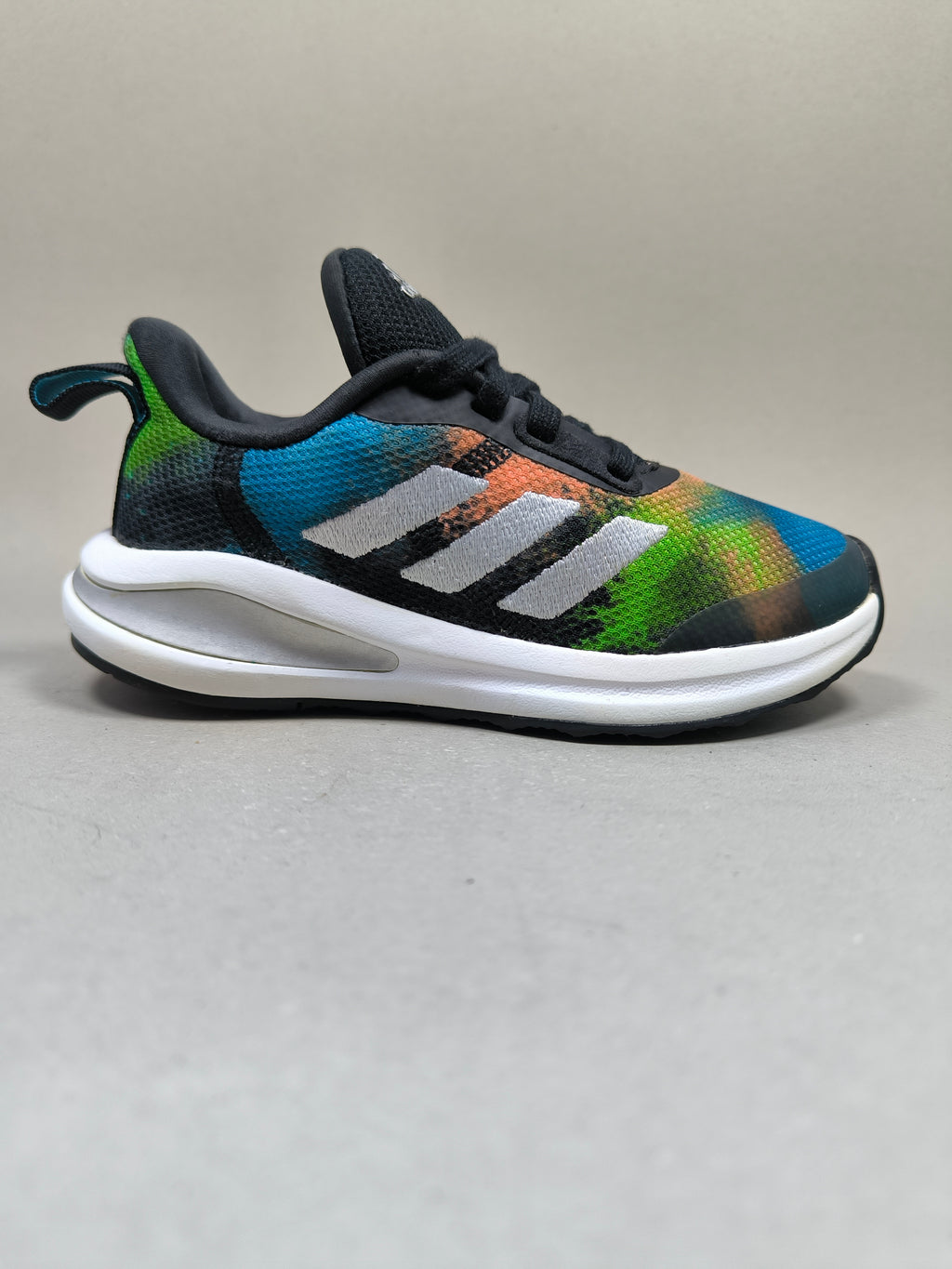 Adidas Forta Run . Size : EUR  28 | Premium