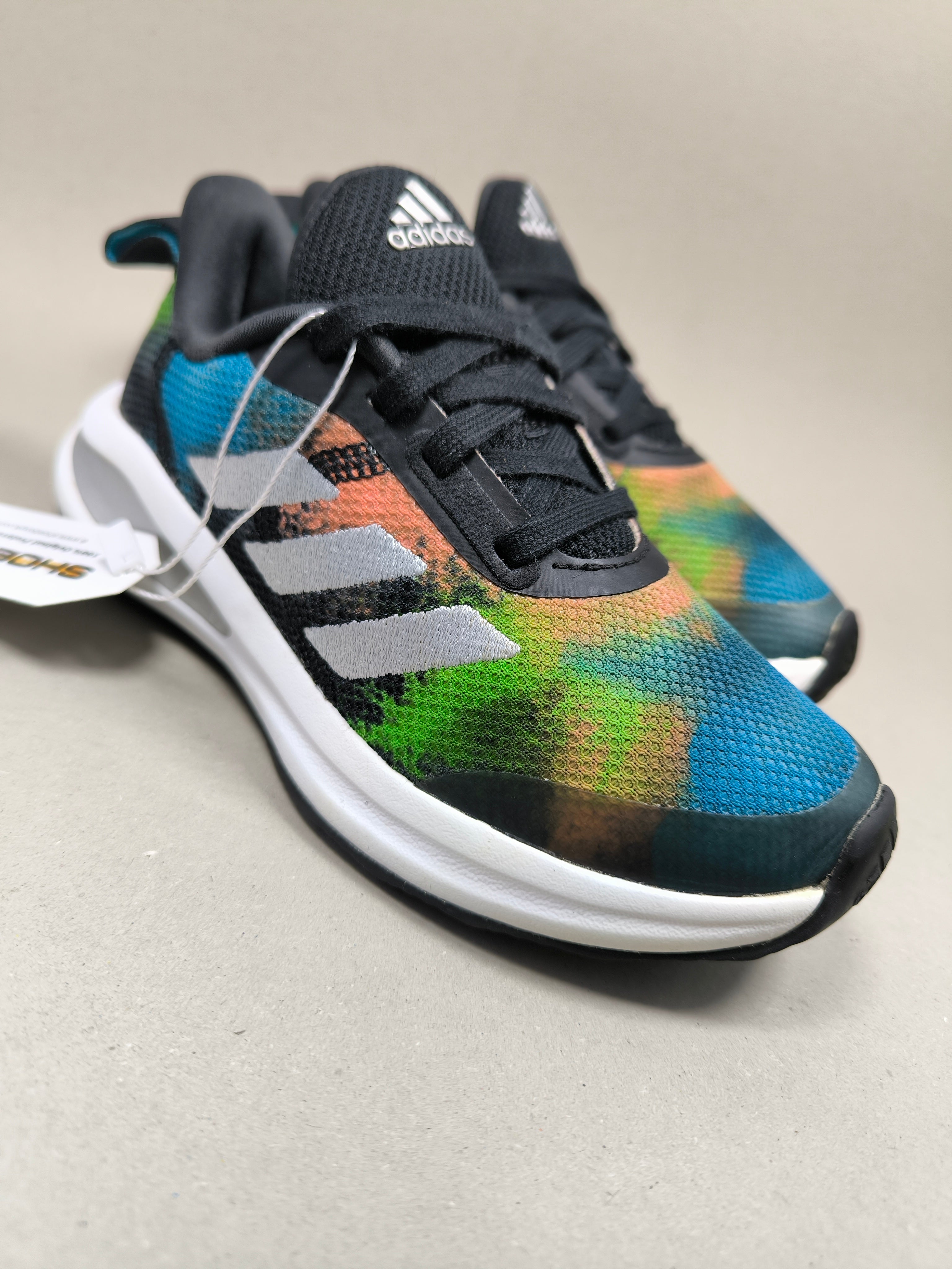 Adidas Forta Run . Size : EUR  28 | Premium