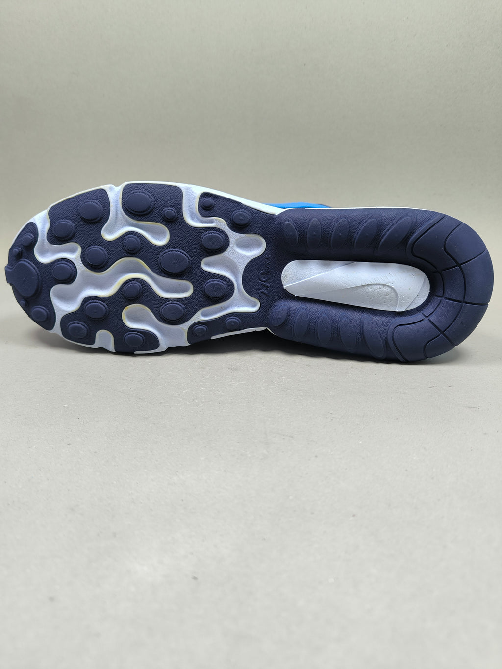 Nike Airmax 270 . Size : EUR  42 | Premium