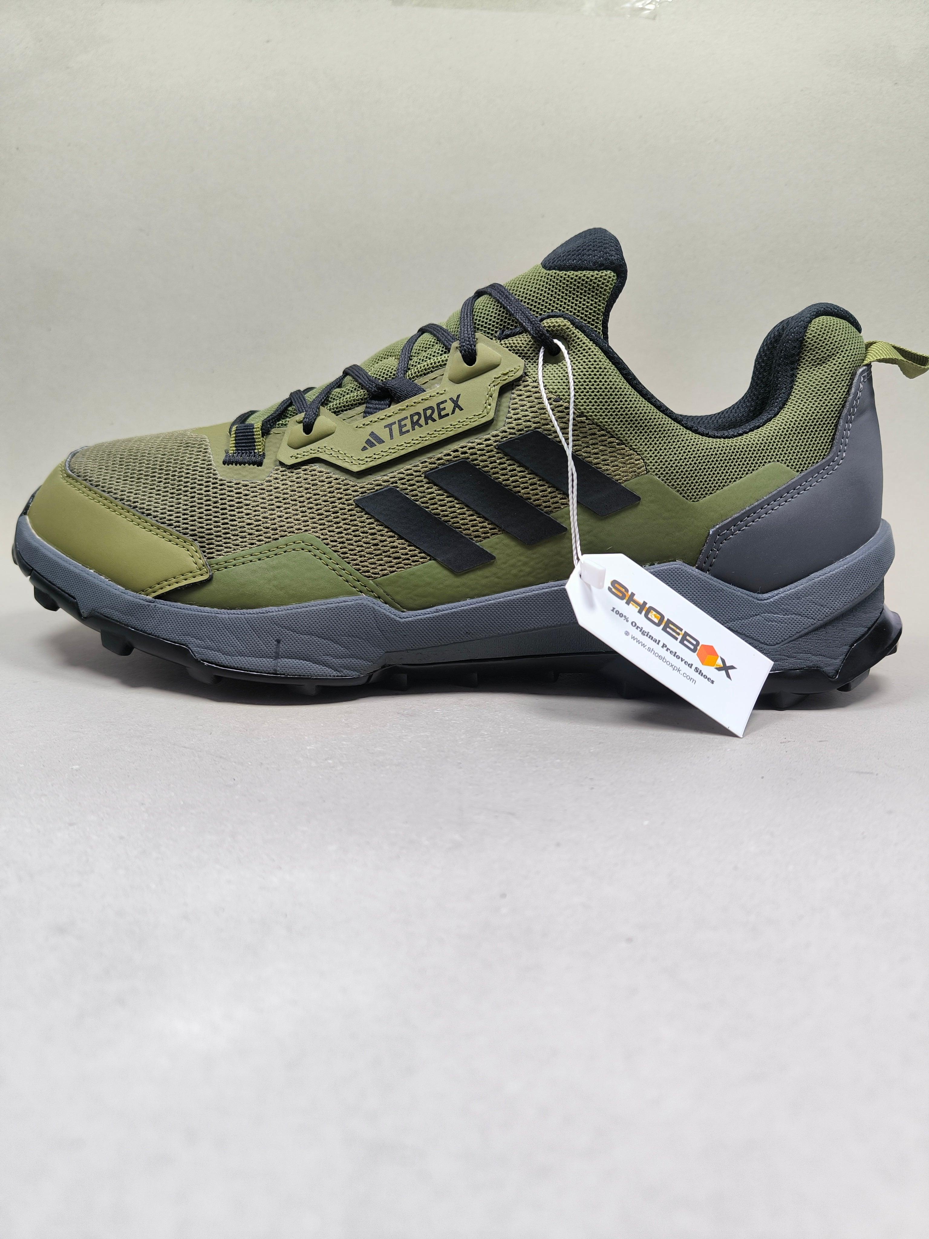 Adidas Terrex . Size : EUR  46 | Premium
