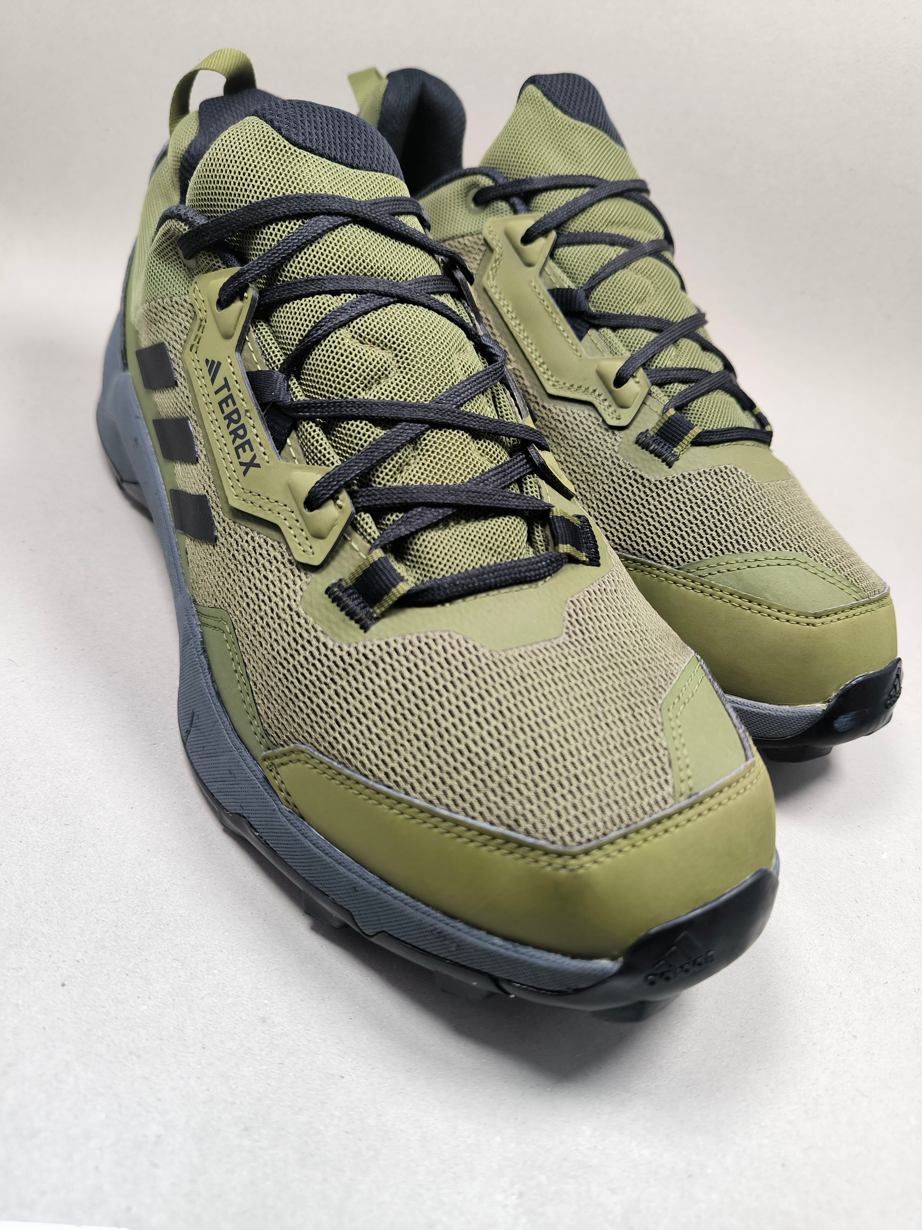 Adidas Terrex . Size : EUR  46 | Premium