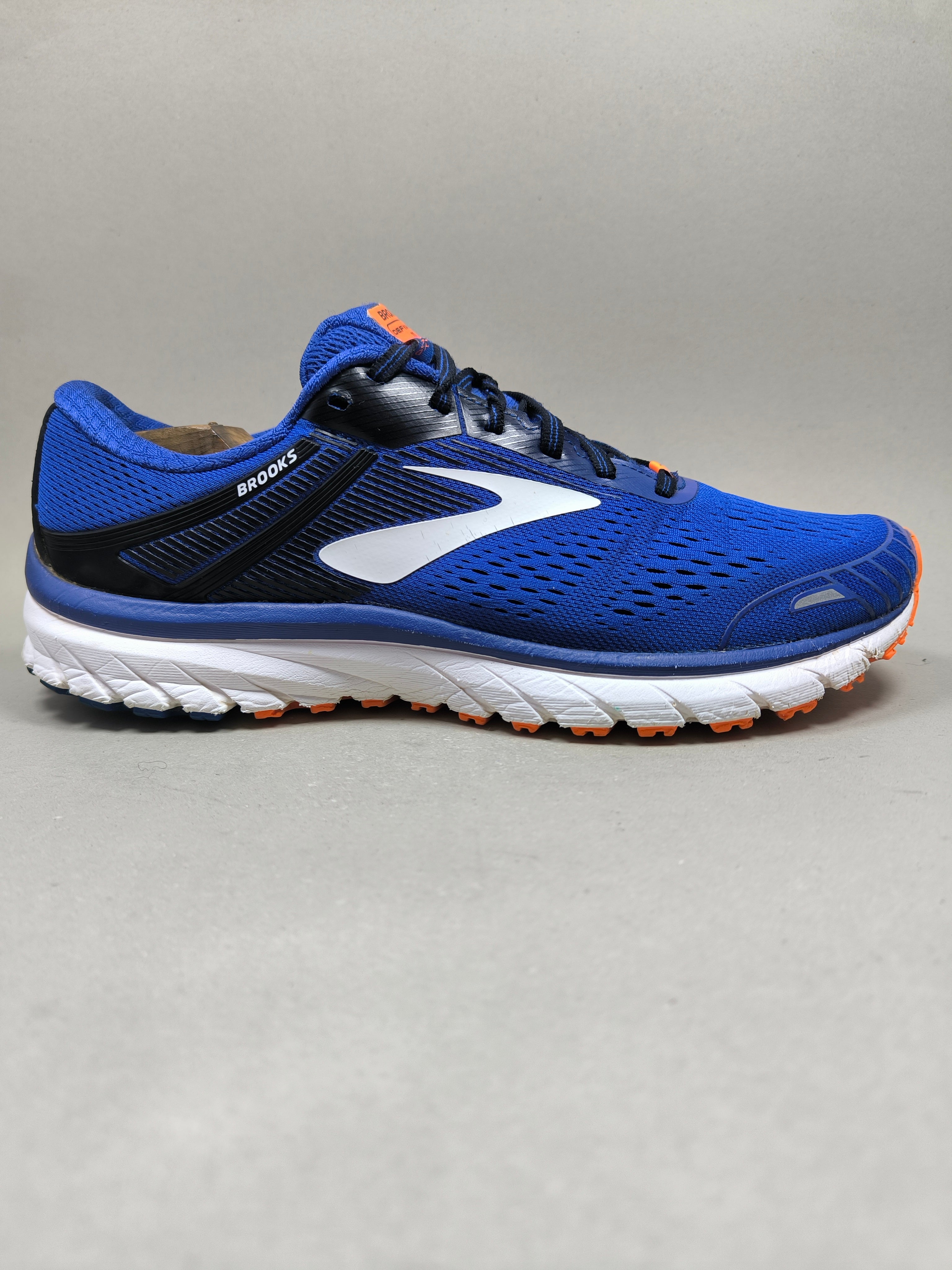 Brooks Adrenaline GTS . Size : EUR  44.5 | Premium