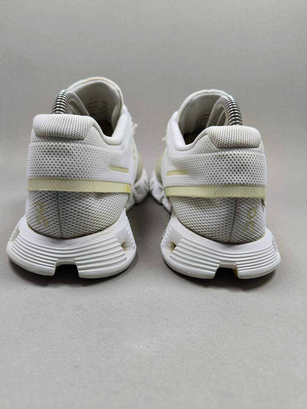 On Cloud 5 . Size : EUR  39 | Excellent+