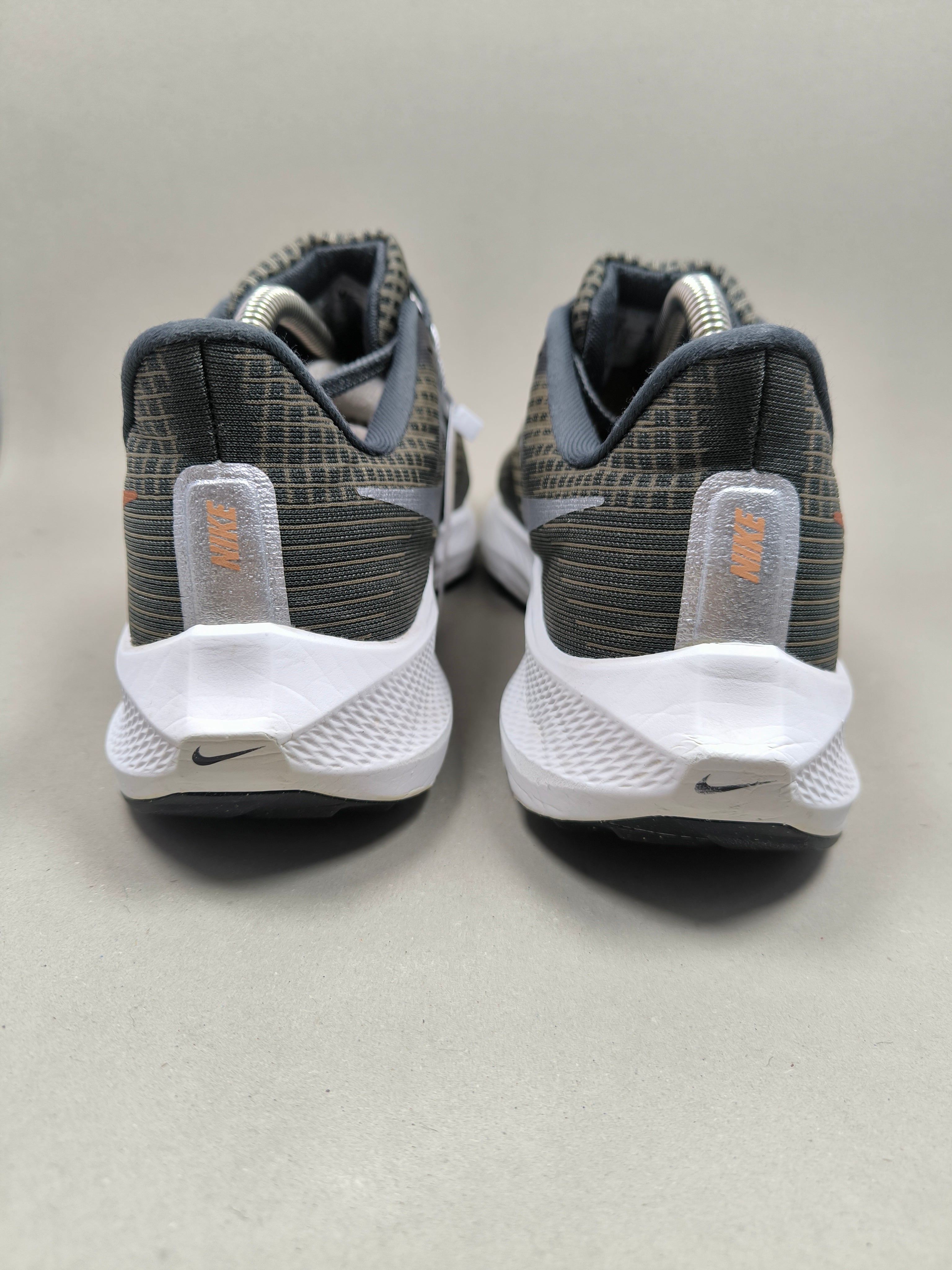 Nike Air Zoom Pegasus 39 . Size : EUR  40.5 | Premium