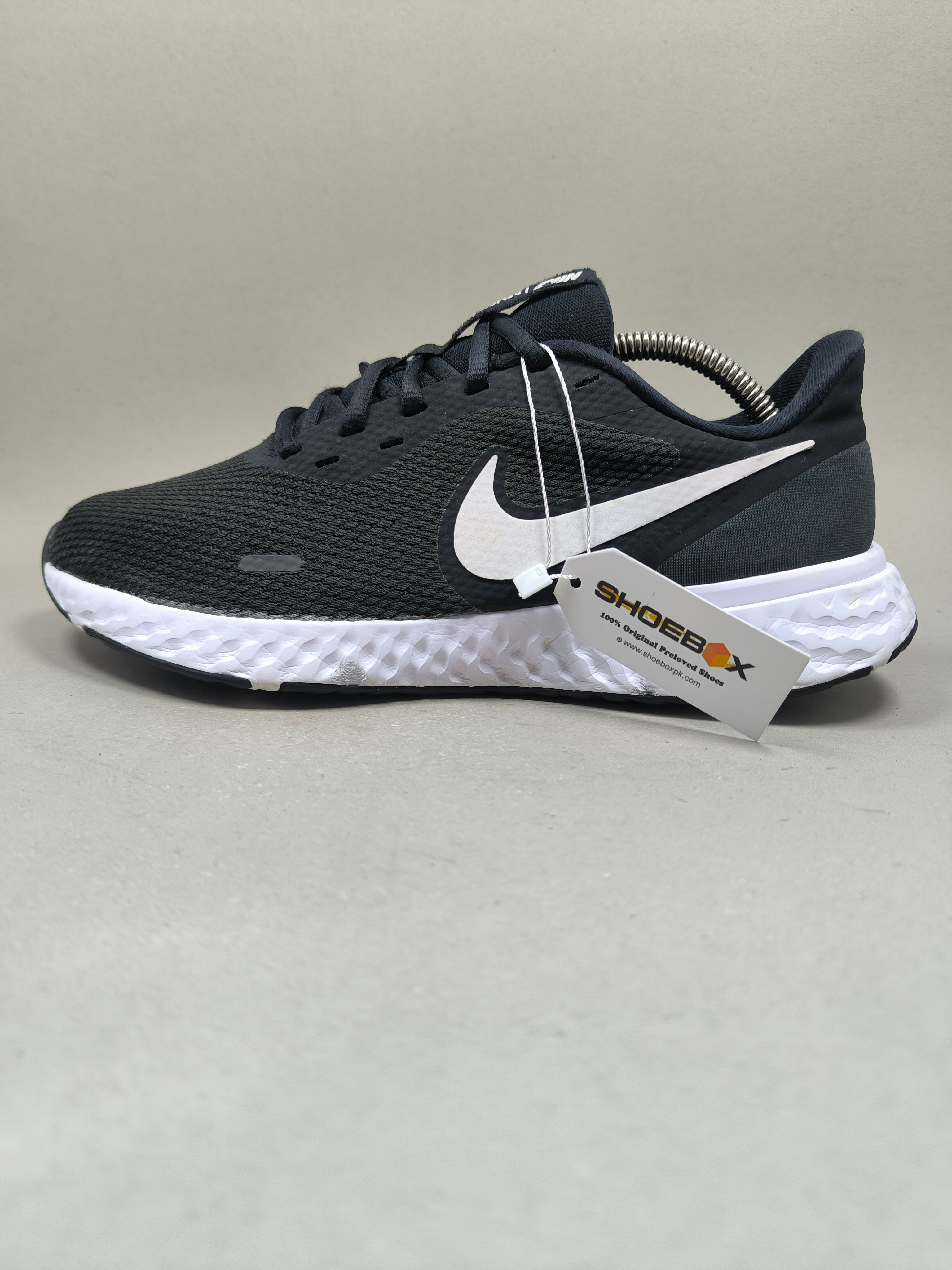 Nike Revolution 5 . Size : EUR  41 | Excellent+