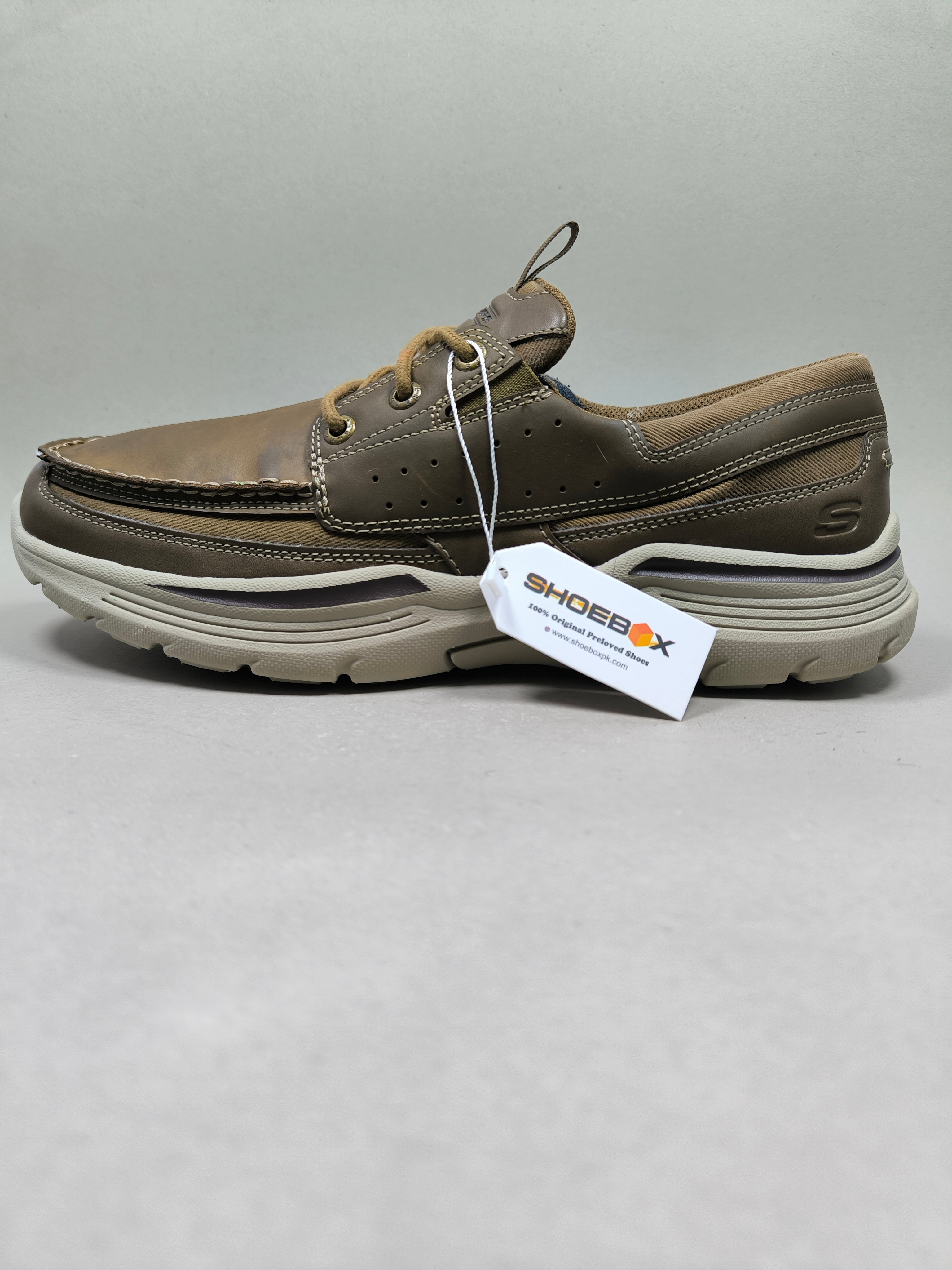 Skechers Expended Menson . Size : EUR  45 | Premium