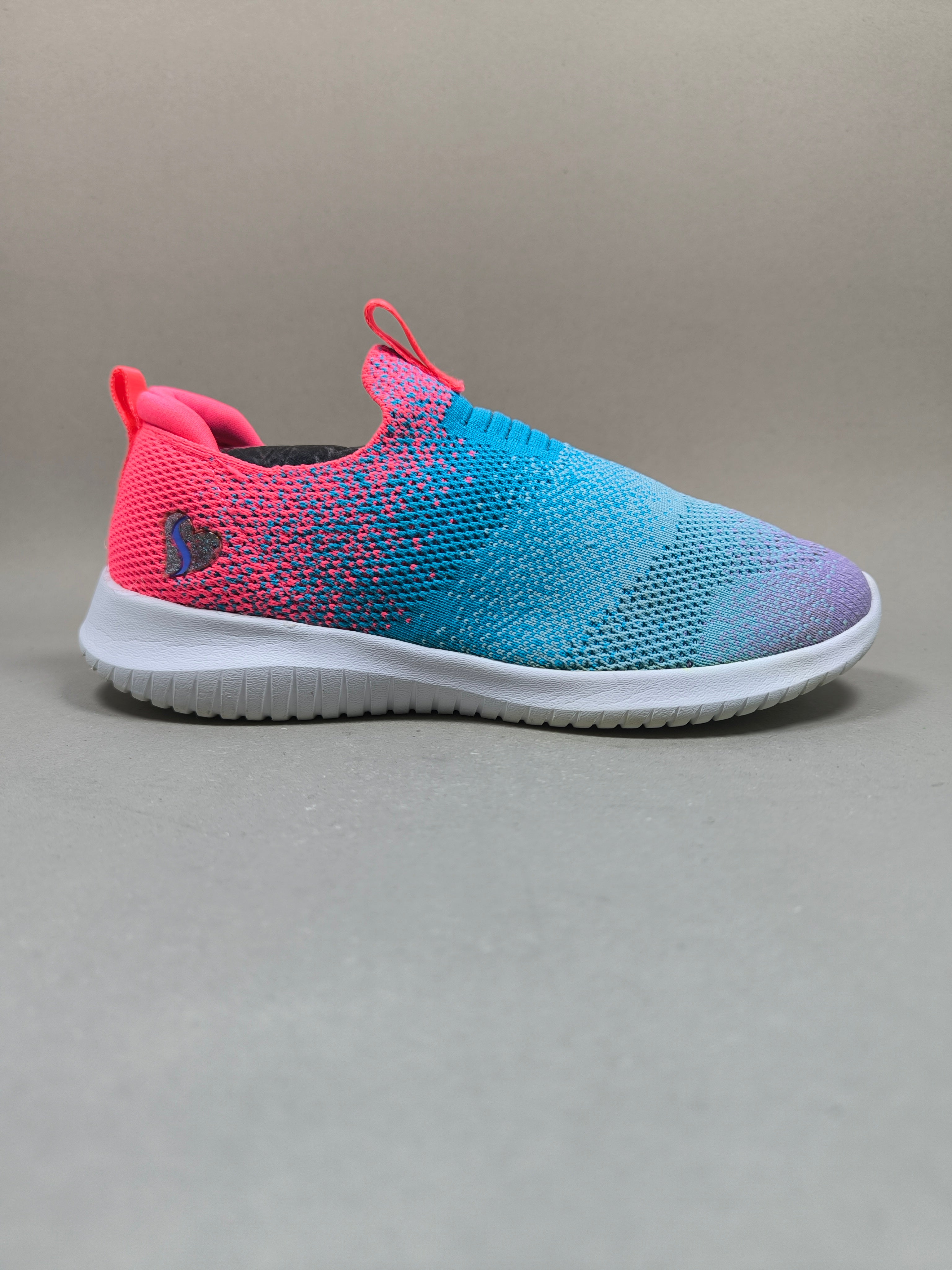 Skechers Ultra Flex . Size : EUR  33 | Premium