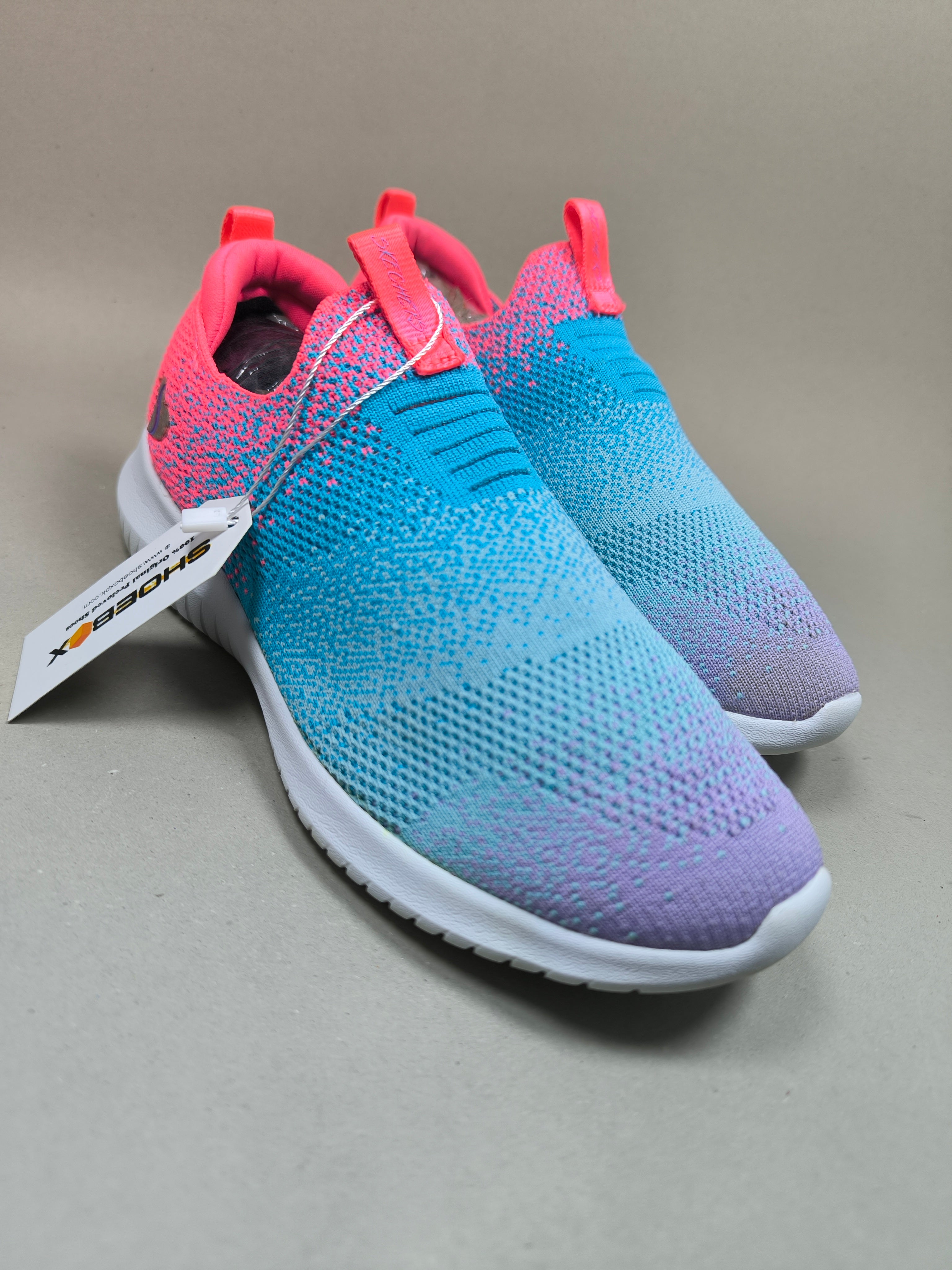 Skechers Ultra Flex . Size : EUR  33 | Premium