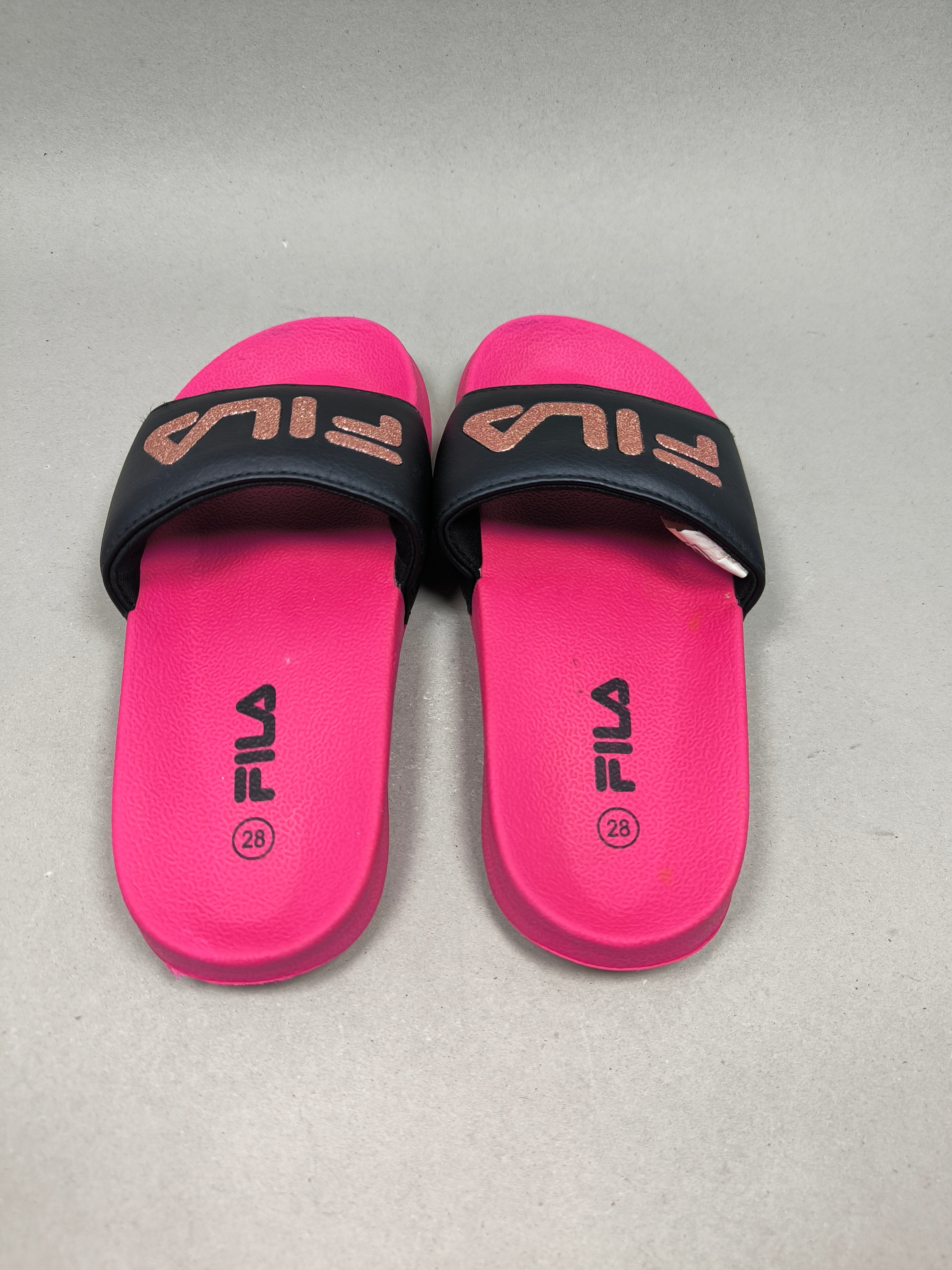 Fila Slide . Size : EUR  28 | Premium