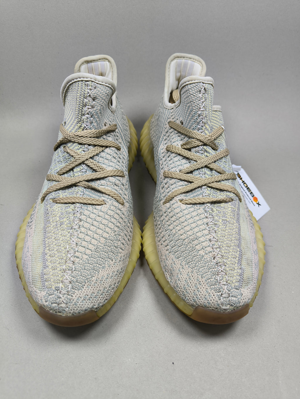 Adidas Yeezy 350 V2 . Size : EUR  44 | Excellent+