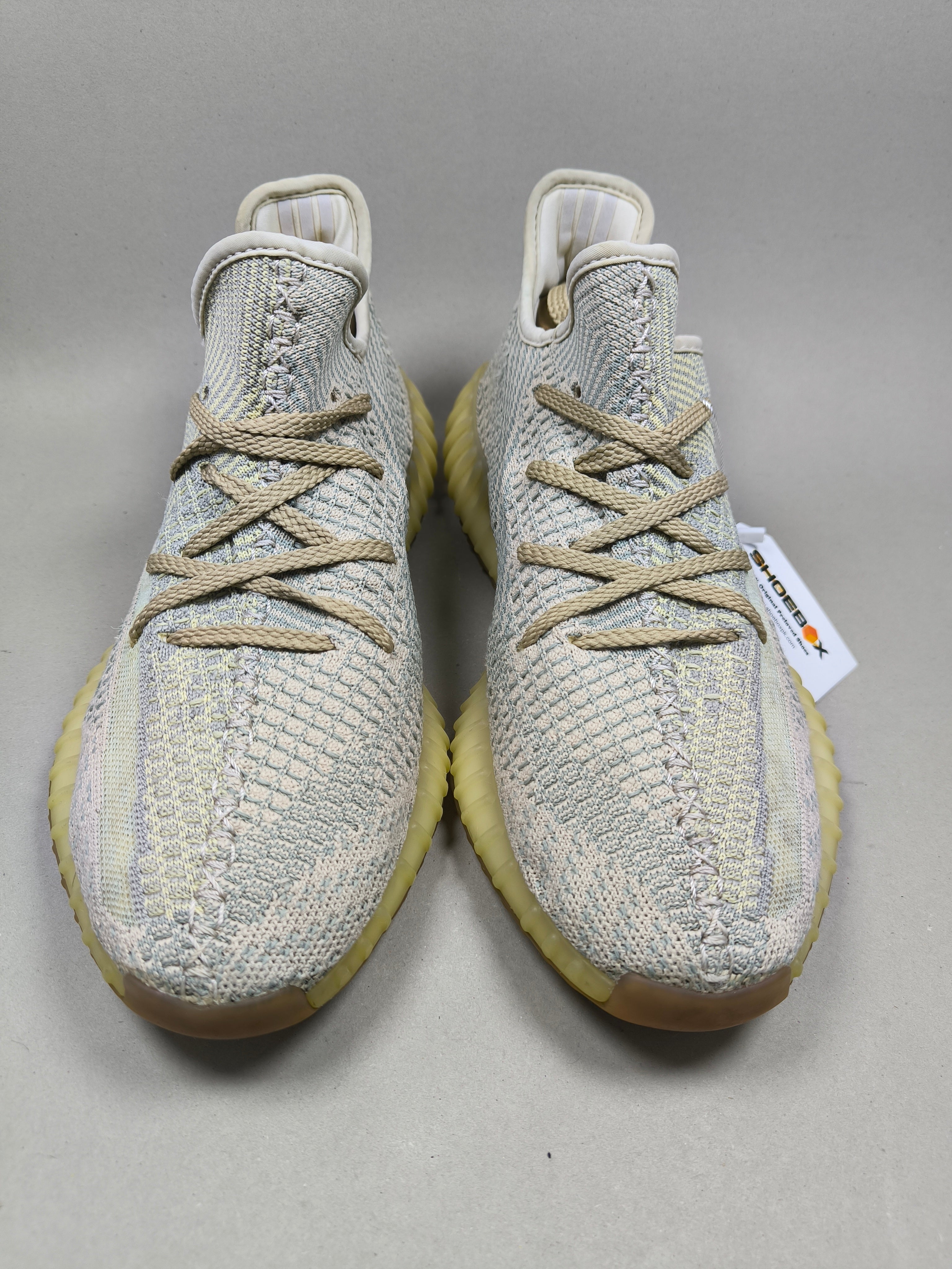 Adidas Yeezy 350 V2 . Size : EUR  44 | Excellent+