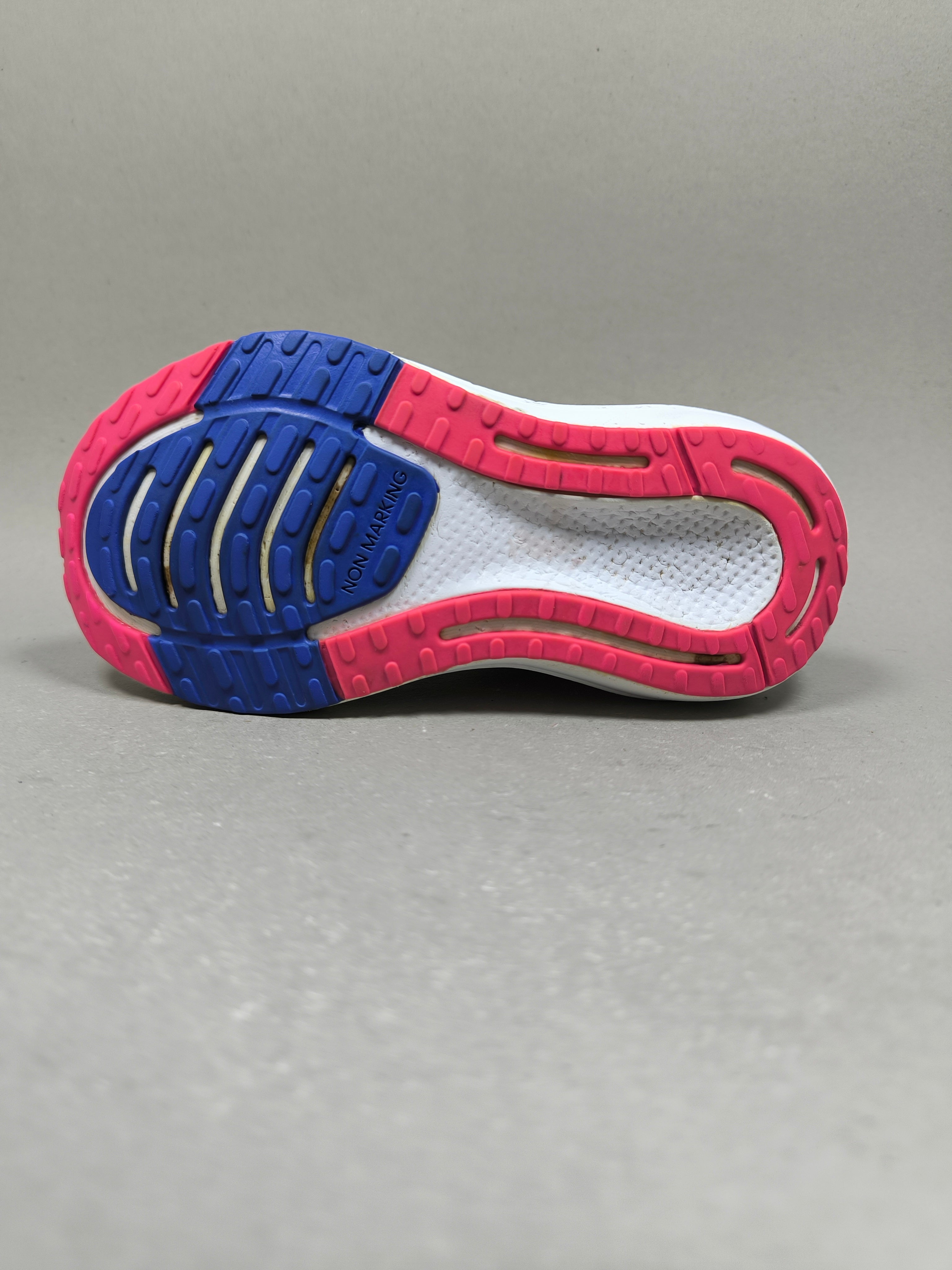 Adidas EQ 21 Run . Size : EUR  28 | Excellent+