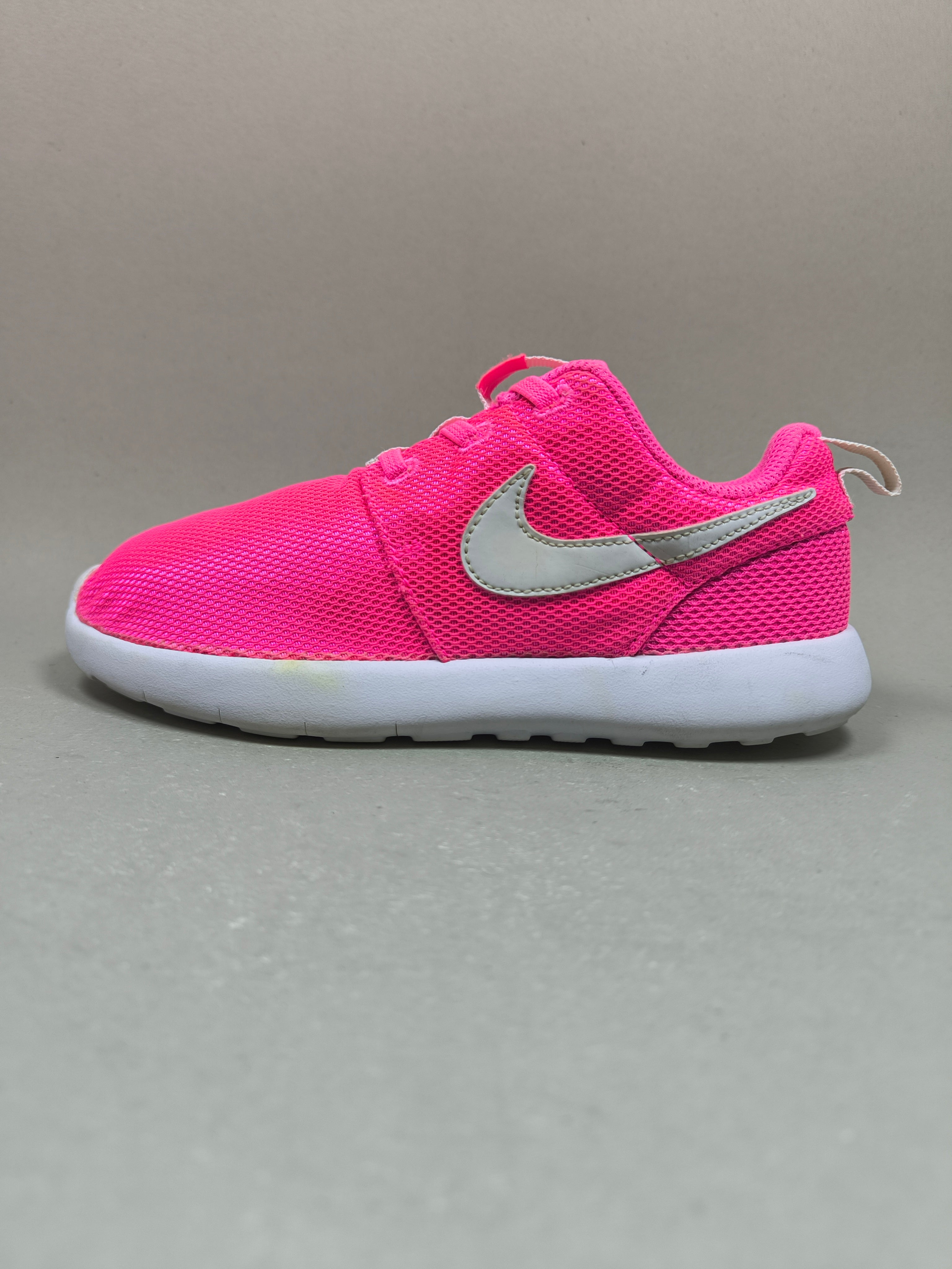 Nike Roshe 1 . Size : EUR  33 | Premium