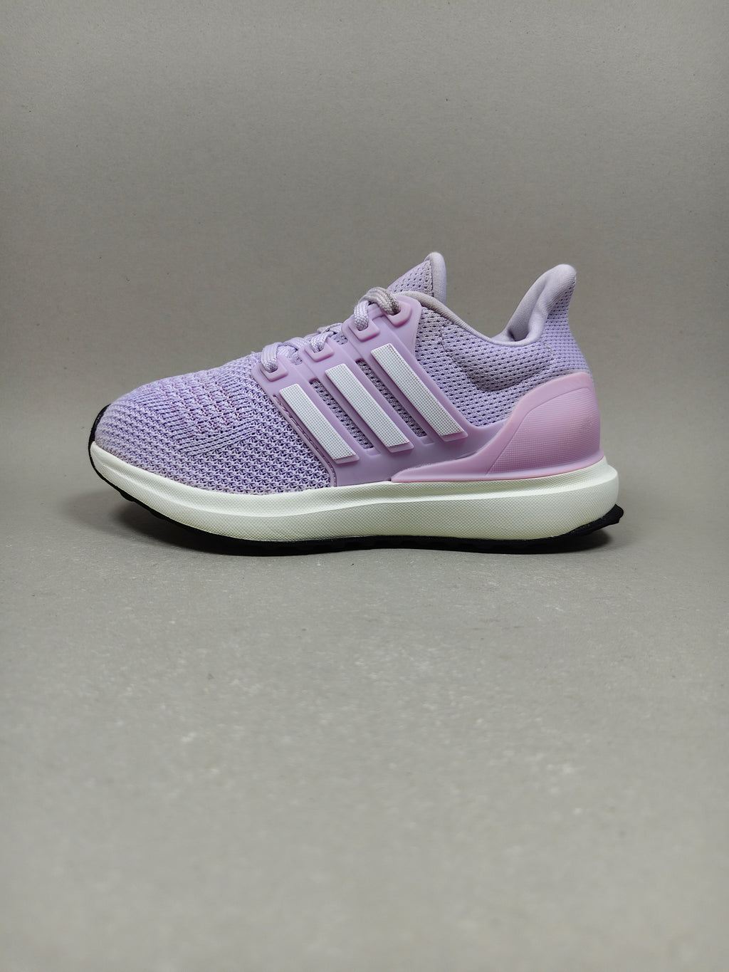 Adidas U Bounce . Size : EUR  30 | Excellent+