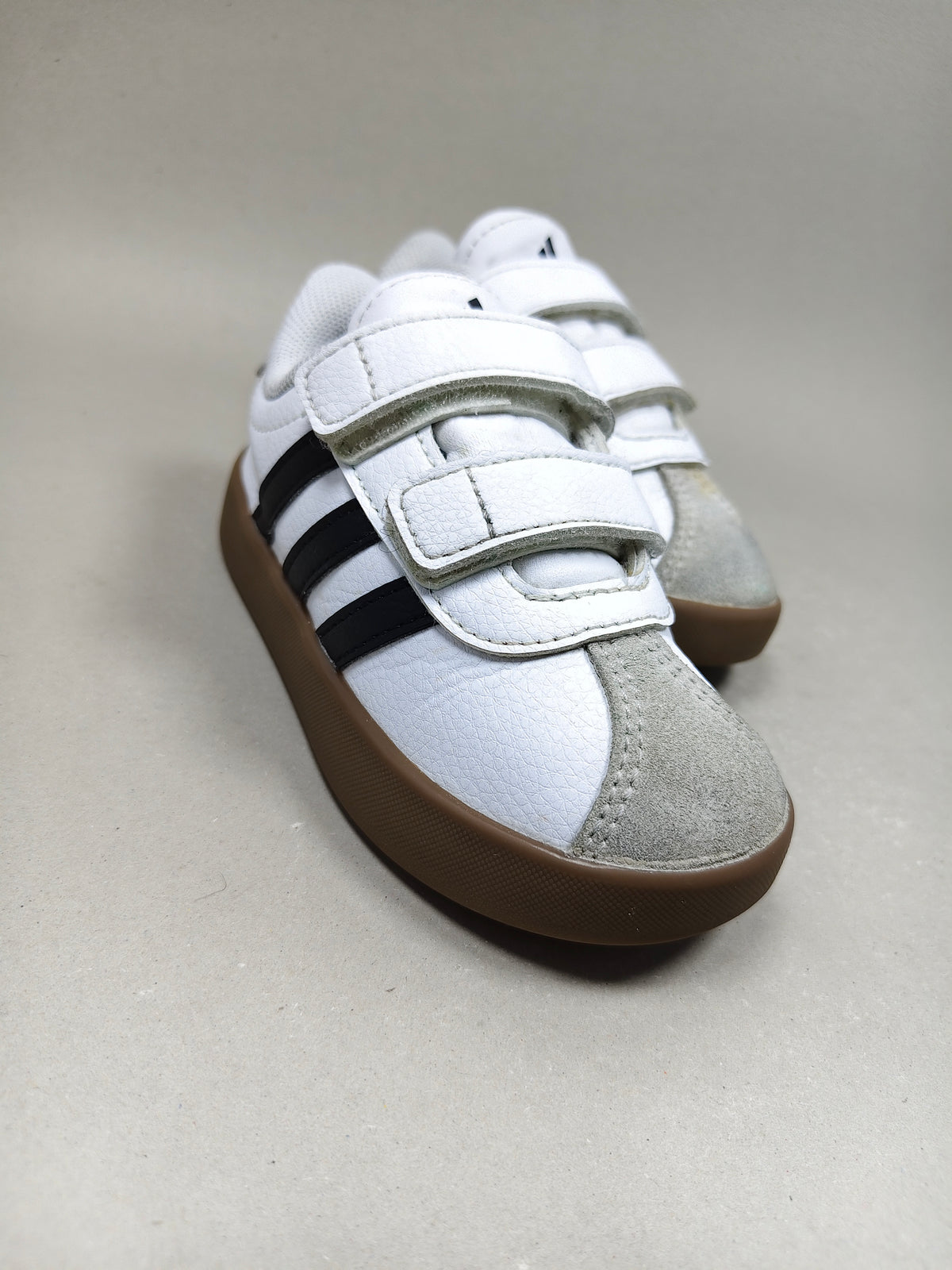 Adidas VL Court . Size : EUR  23 | Excellent+