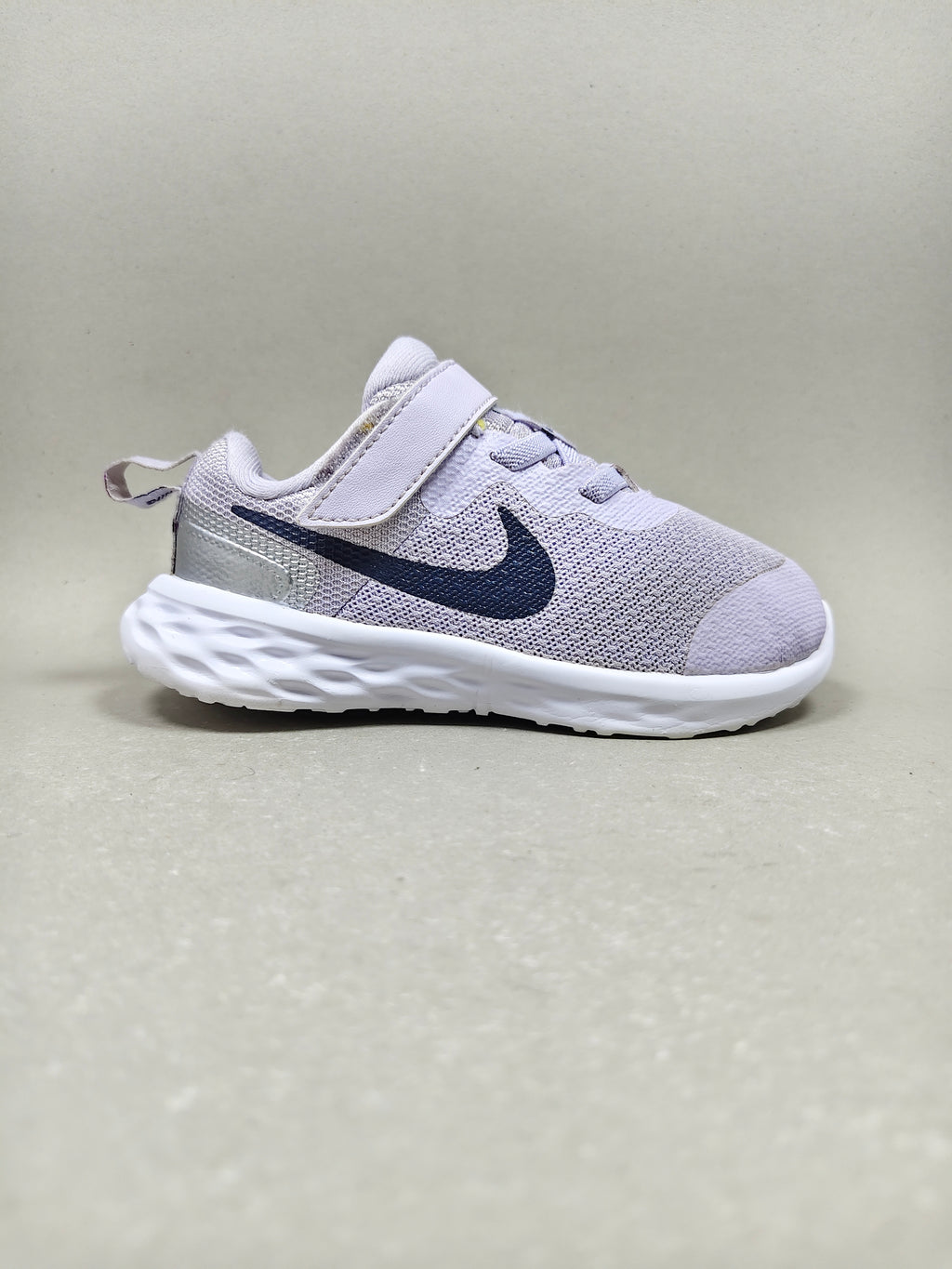 Nike Revolution 6 . Size : EUR  26 | Premium