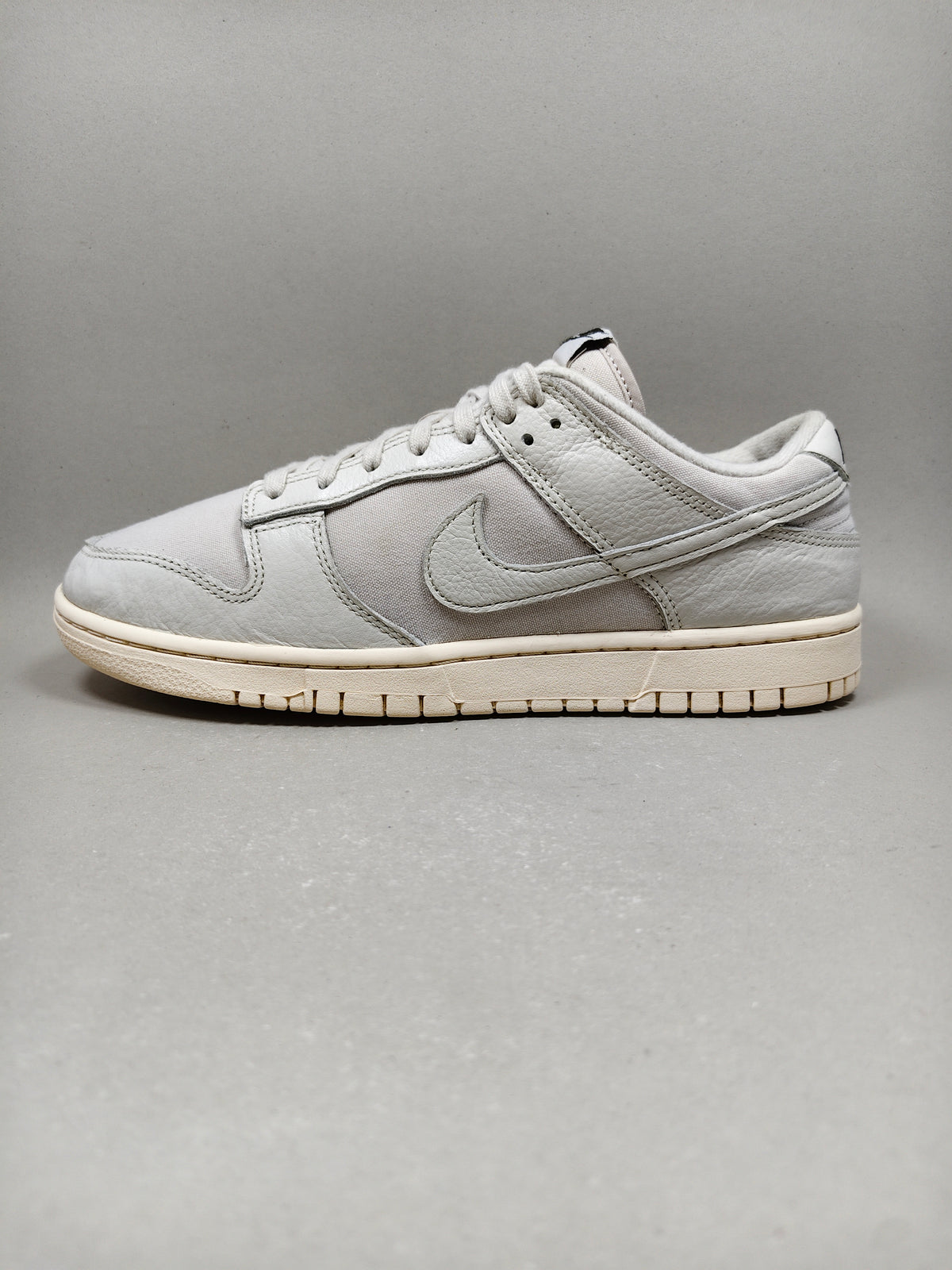 Nike Dunk Low . Size : EUR  45 | Premium