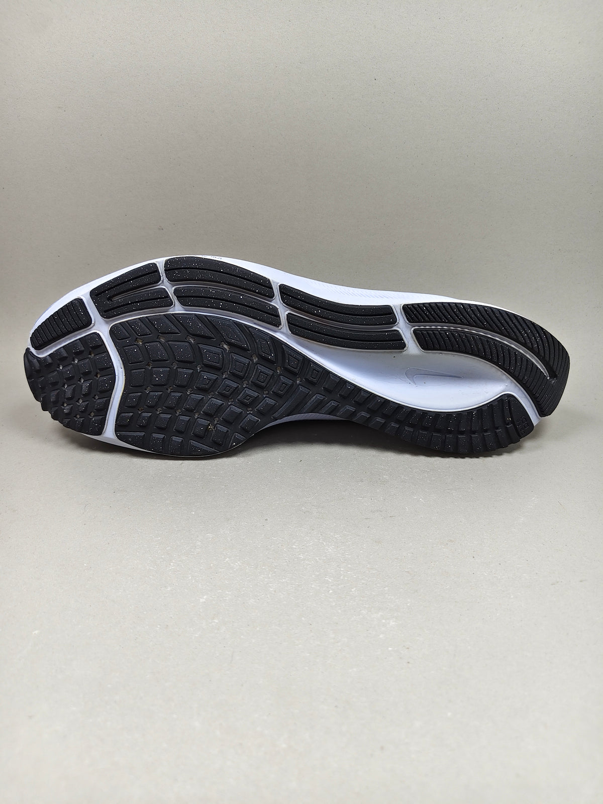 Nike Zoom Pegasus 38 . Size : EUR  42 |Excellent +