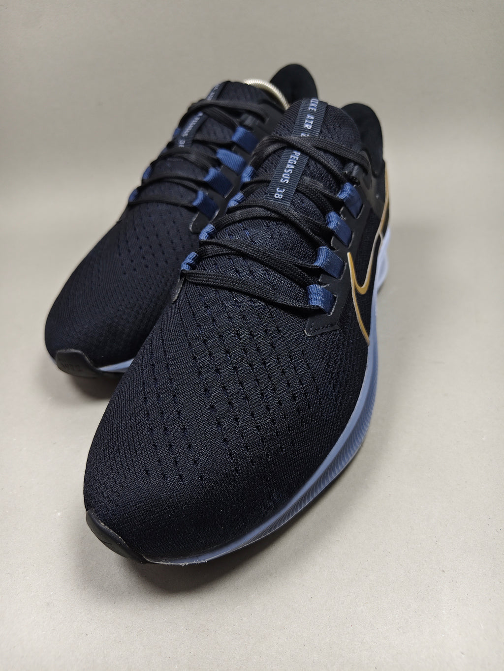 Nike Zoom Pegasus 38 . Size : EUR  42 |Excellent +