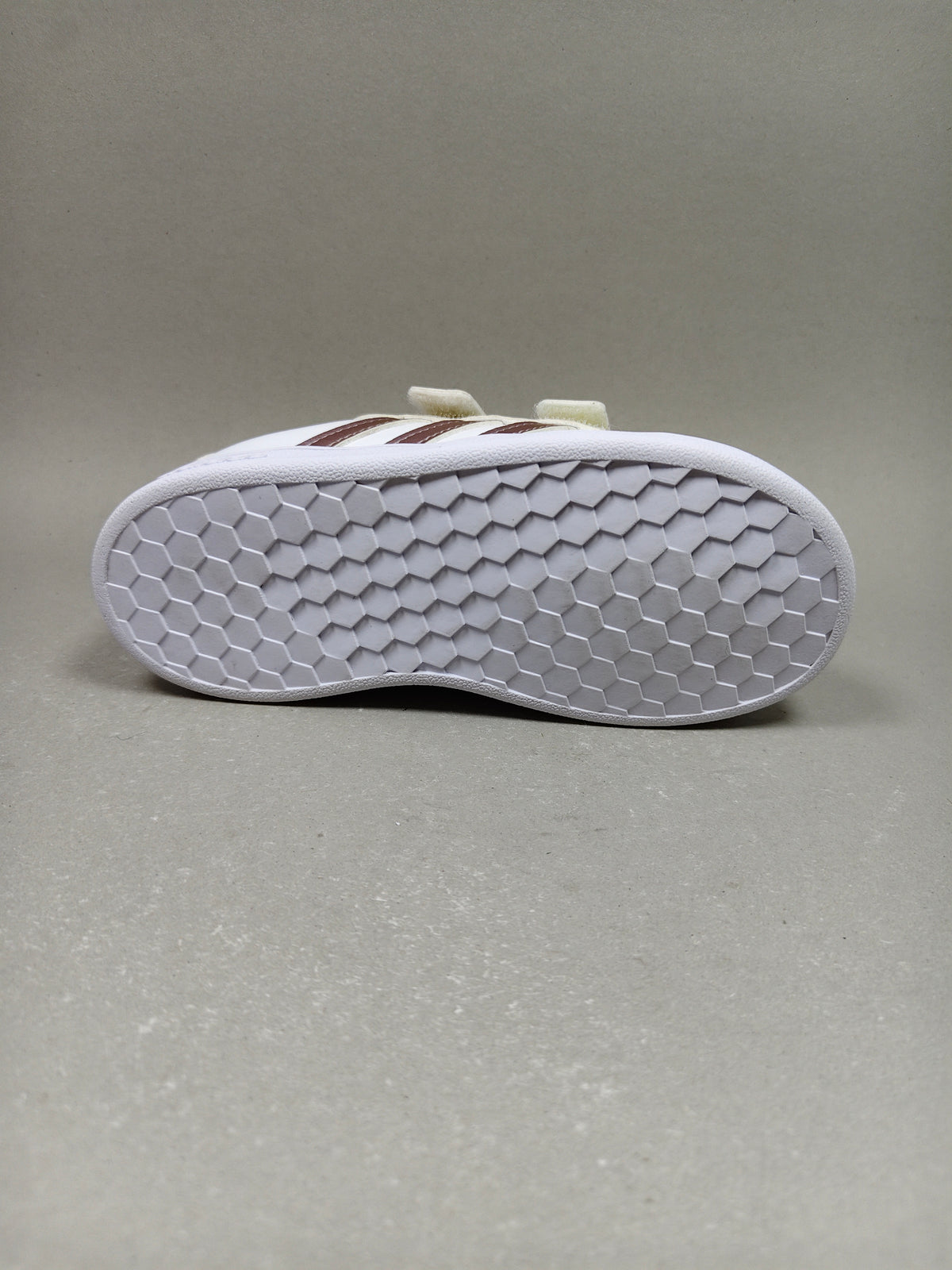 Adidas Grand Court . Size : EUR  26 | Premium