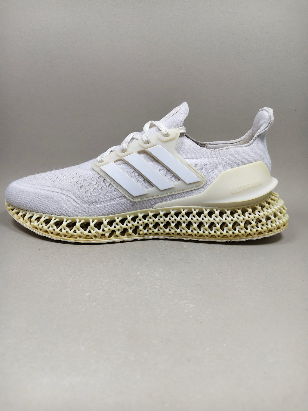 Adidas 4D FWD . Size : EUR  44 | Premium