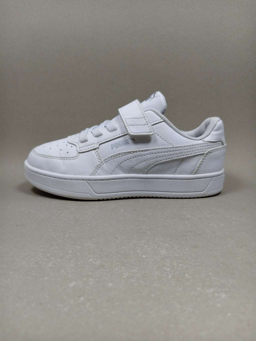 Puma Caven 2.0 . Size : EUR  33 | Premium