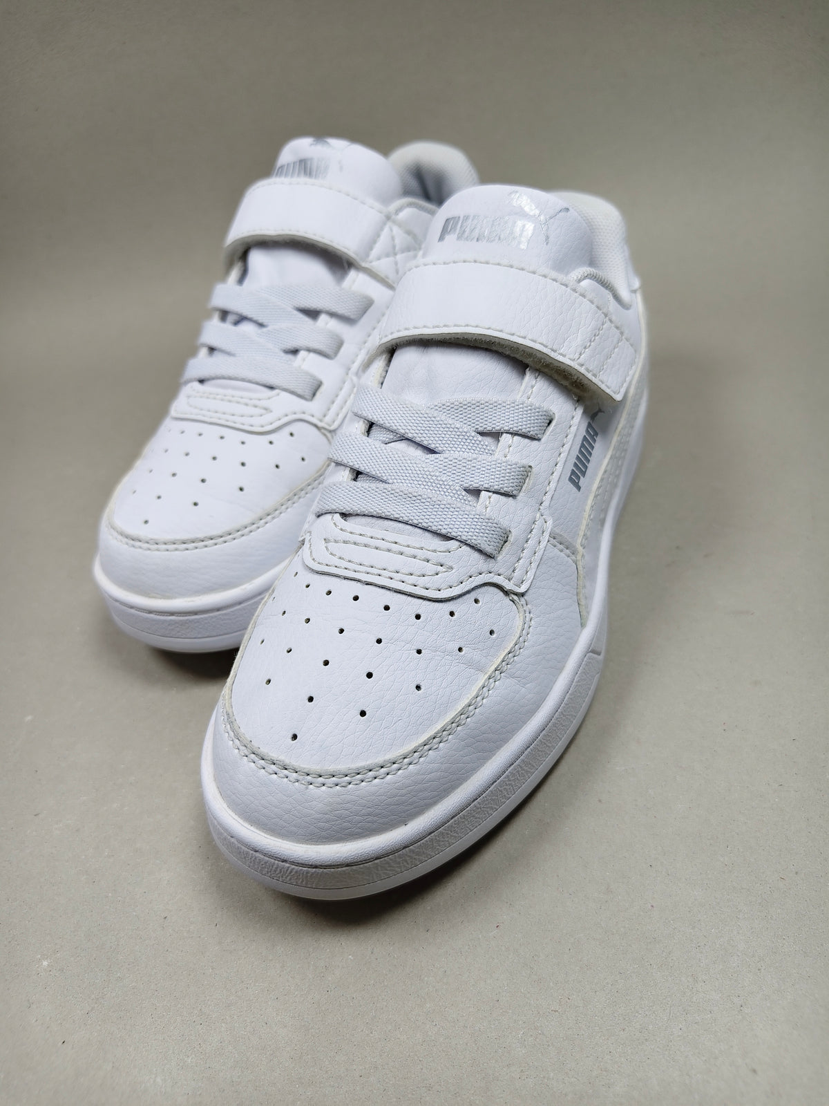 Puma Caven 2.0 . Size : EUR  33 | Premium