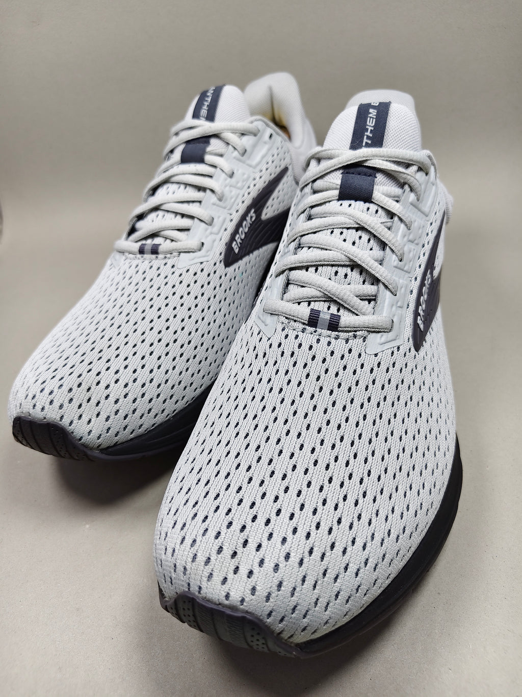 Brooks Anthem 6 . Size : EUR  47.5 | Premium