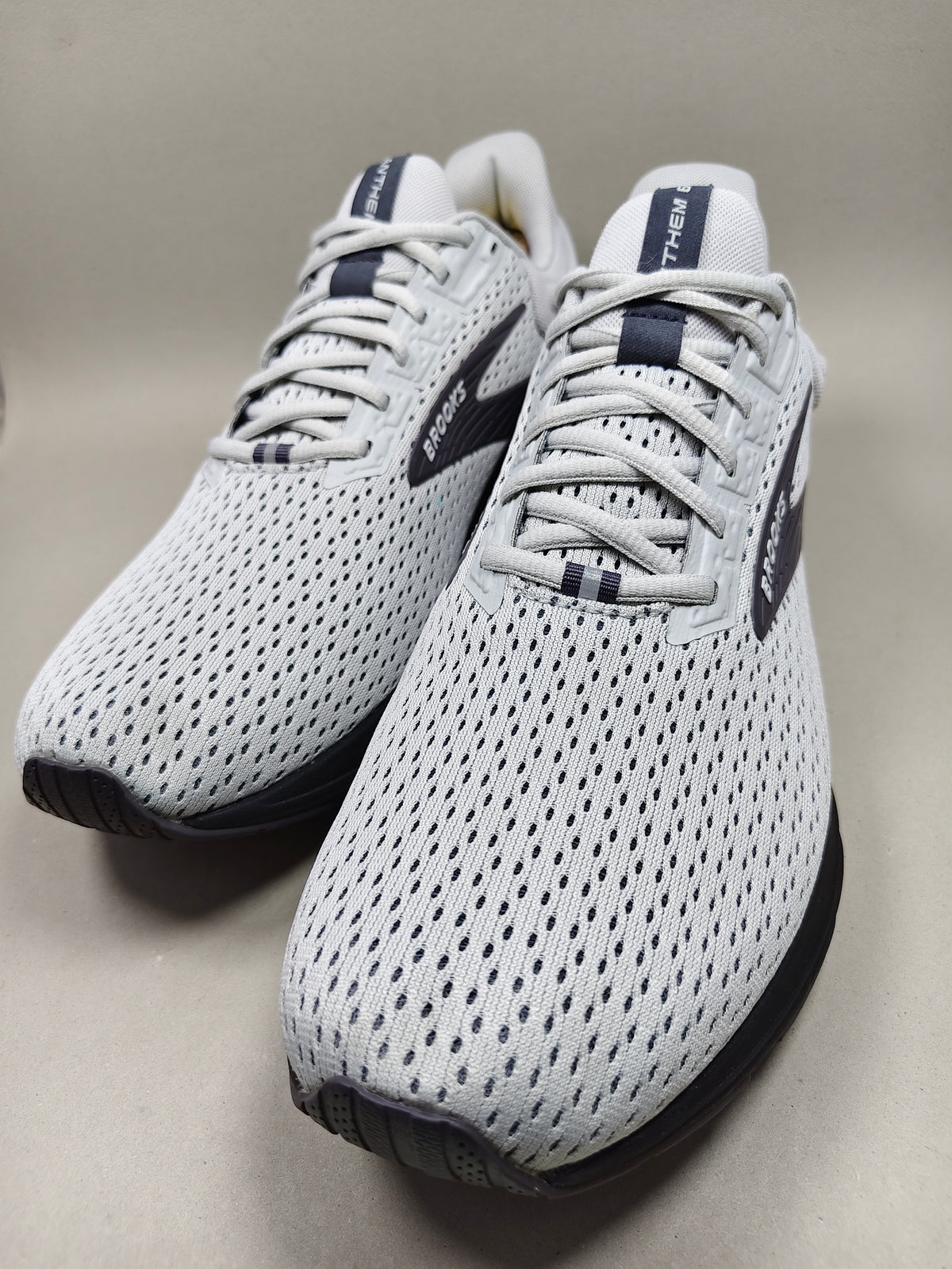Brooks Anthem 6 . Size : EUR  47.5 | Premium