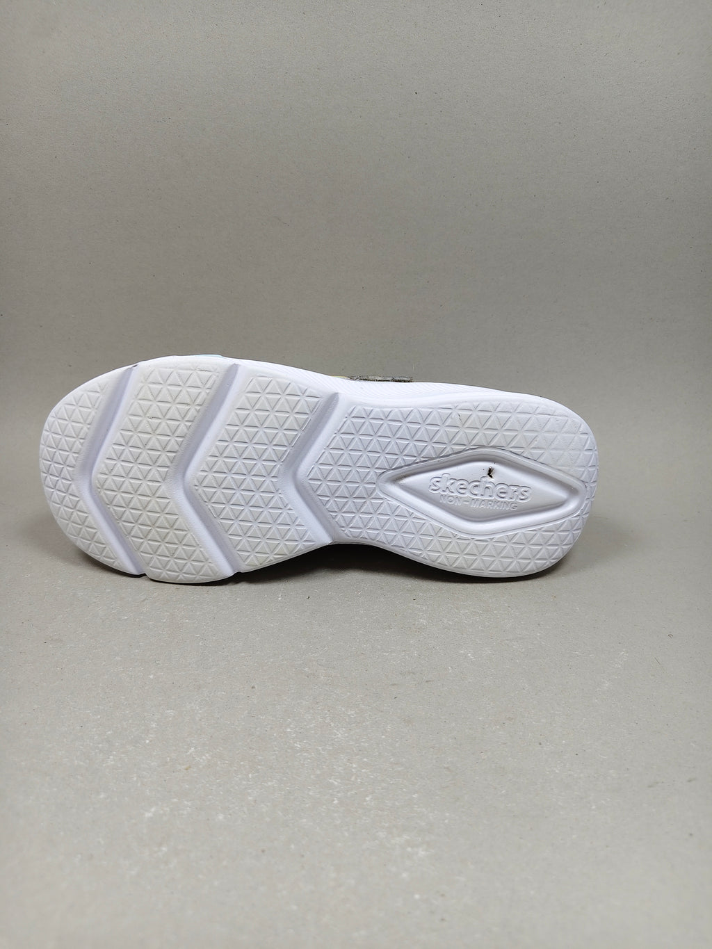 Skechers Dreamy Lights . Size : EUR  32 | Premium