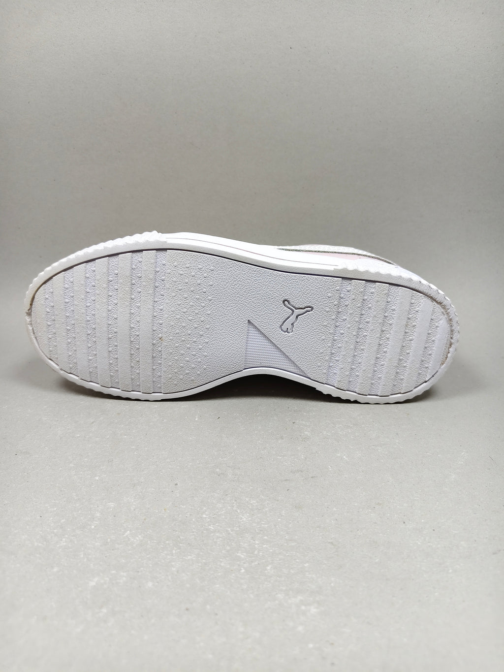 Puma Carina . Size : EUR  34 | Excellent+