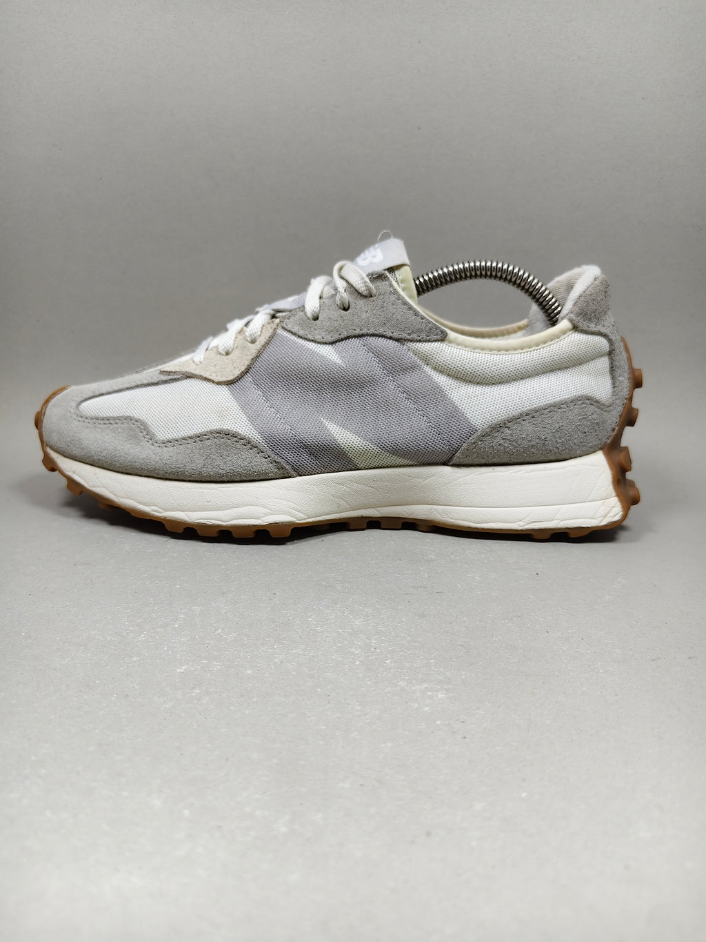 New Balance 327 . Size : EUR  41.5 | Excellent+