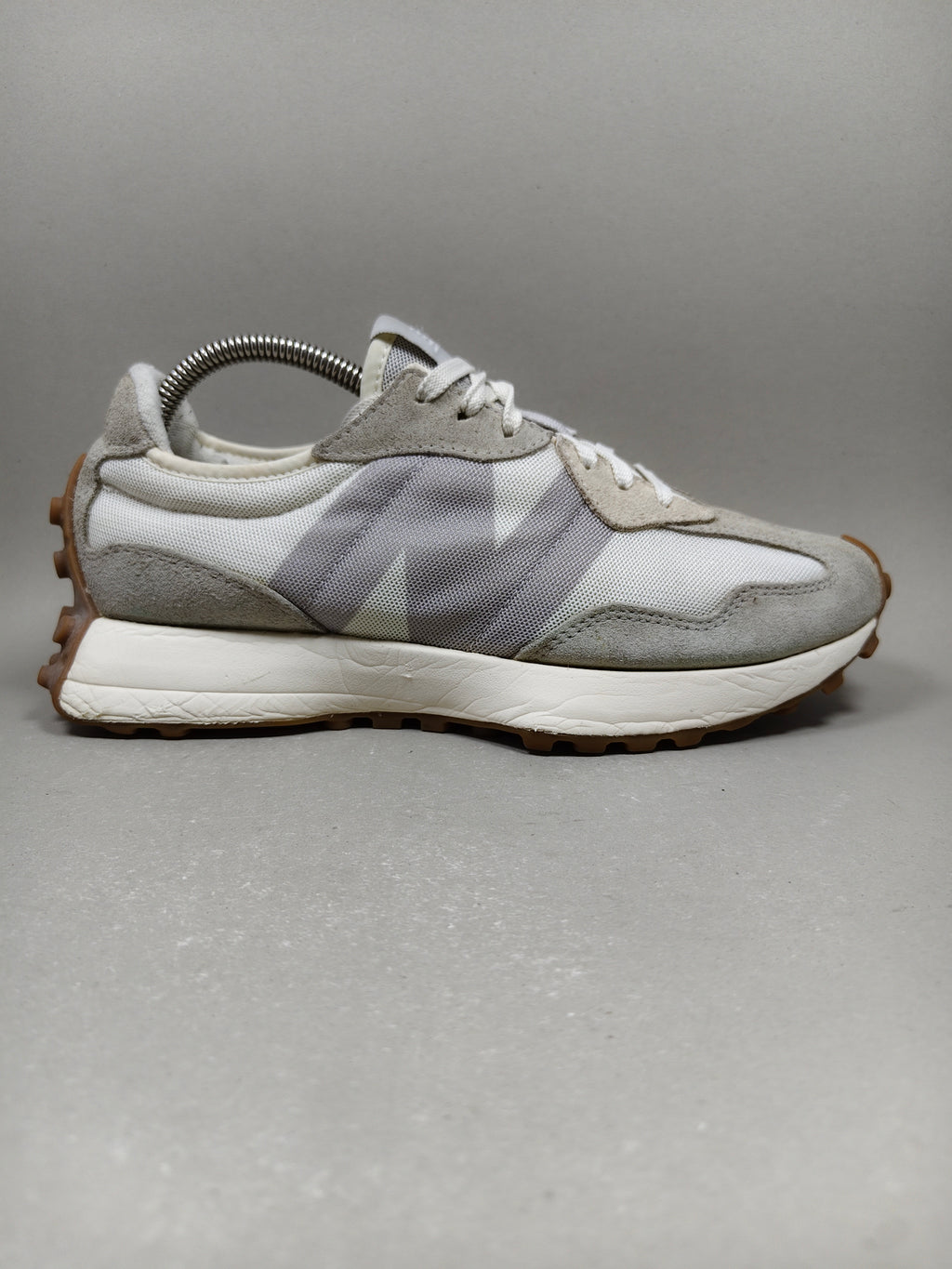 New Balance 327 . Size : EUR  41.5 | Excellent+